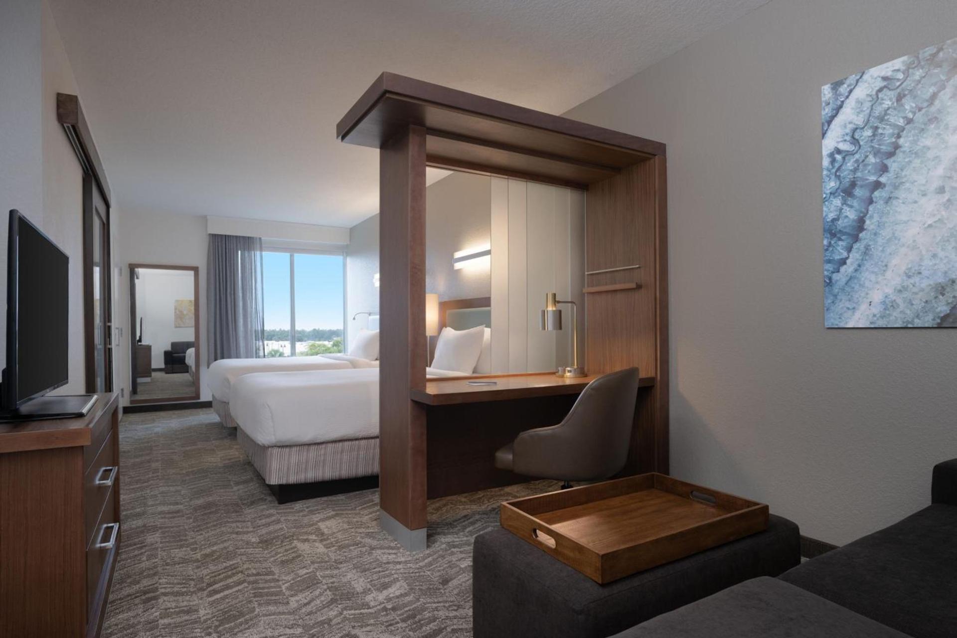 SpringHill Suites by Marriott Orlando at FLAMINGO CROSSINGS Town Center-Western Entrance photo 12