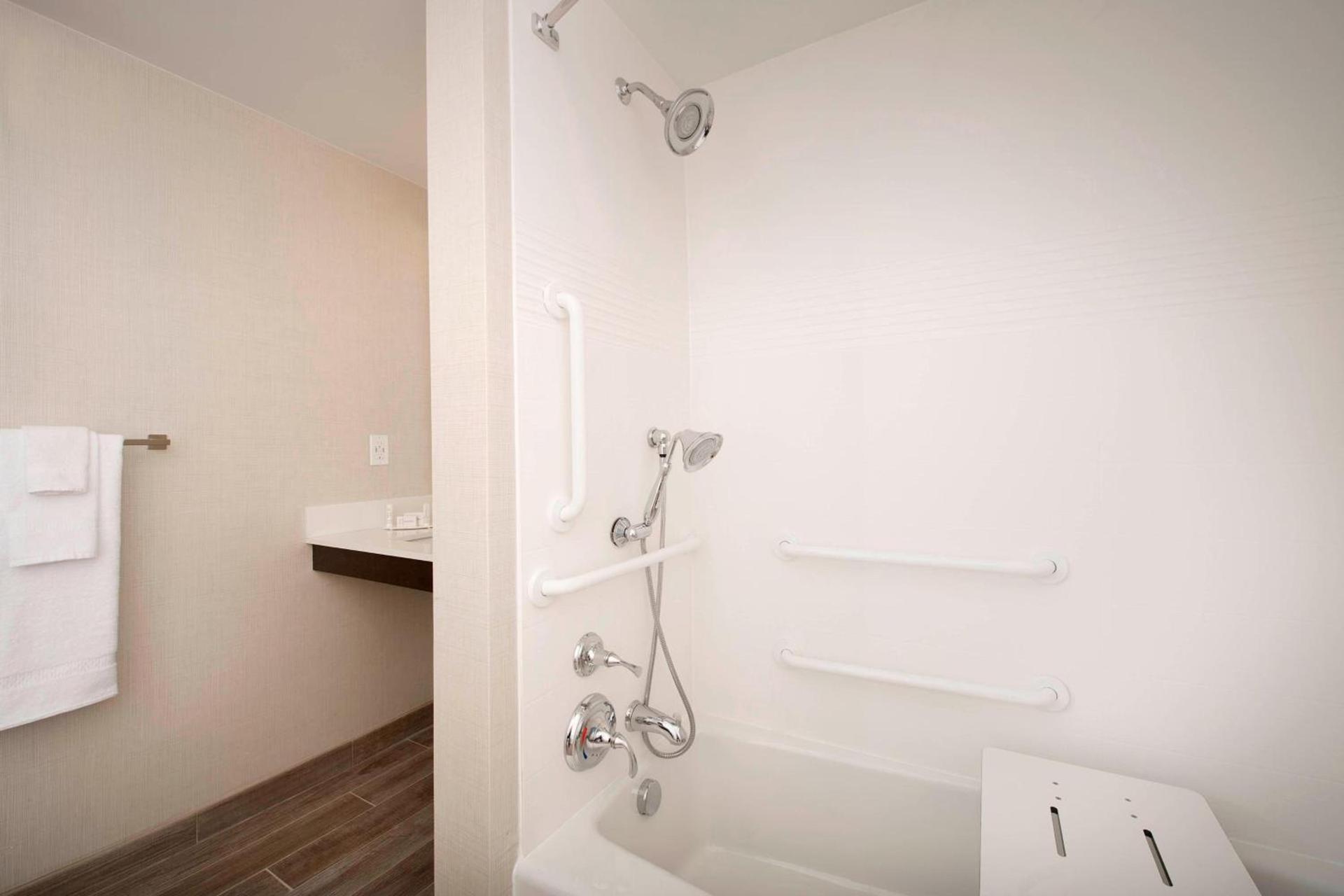 TownePlace Suites by Marriott Alexandria Fort Belvoir photo 18