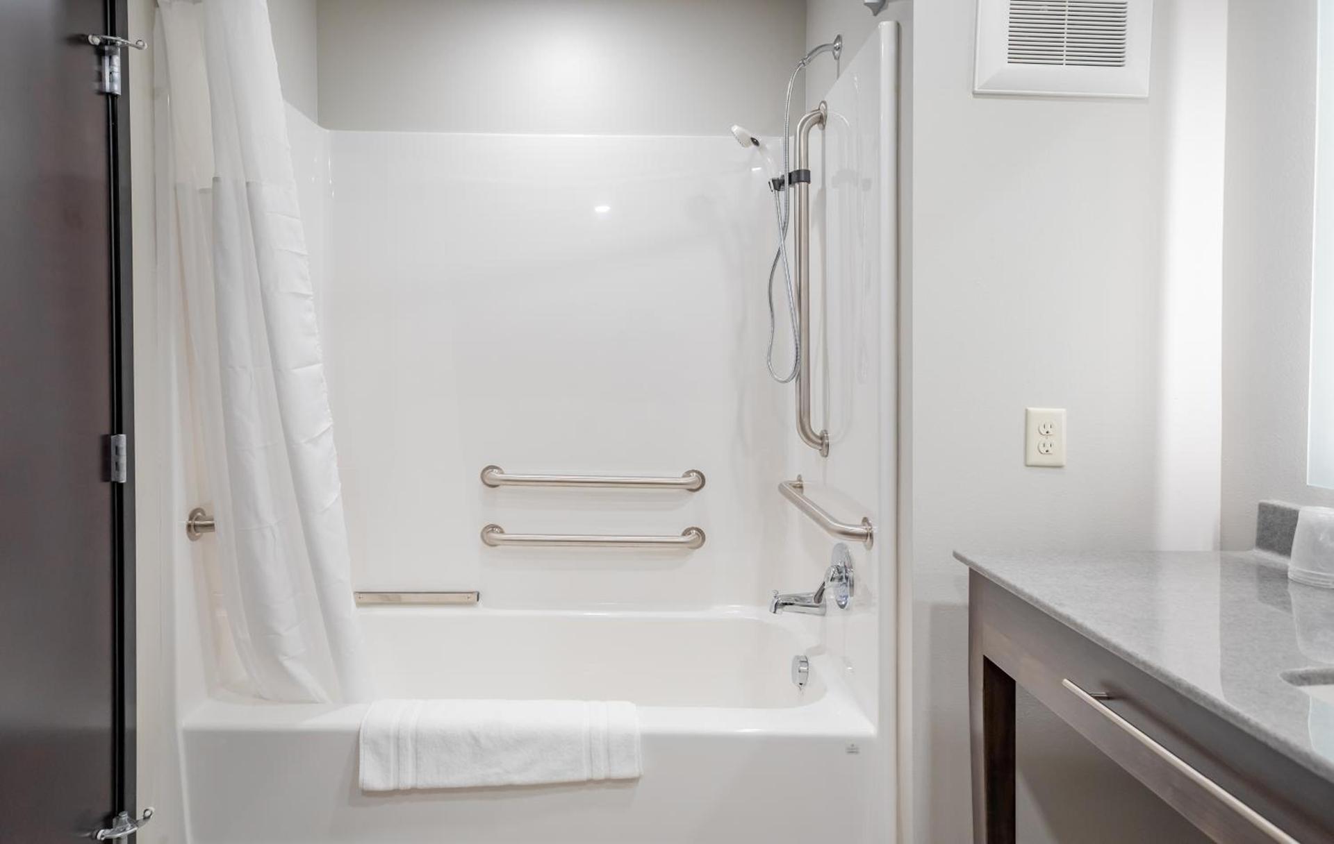 My Place Hotel- St Joseph, MO photo 35