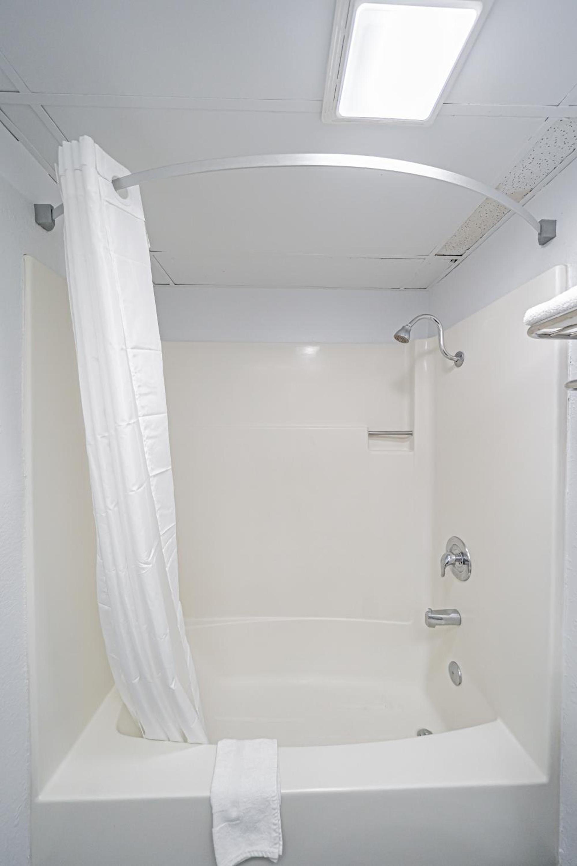 Motel 6 Pocatello ID photo 15