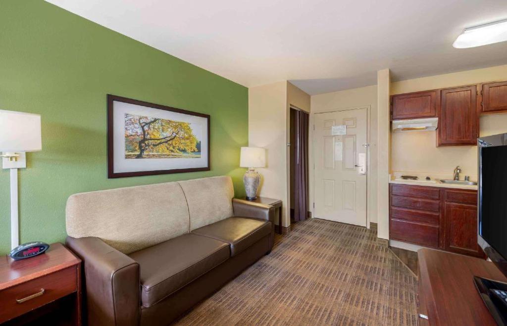 MainStay Suites Las Vegas Flamingo photo 22