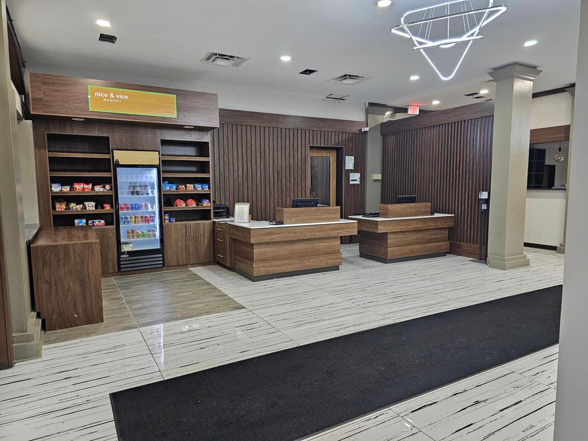 Wyndham Garden Williamsburg Busch Gardens Area photo 22