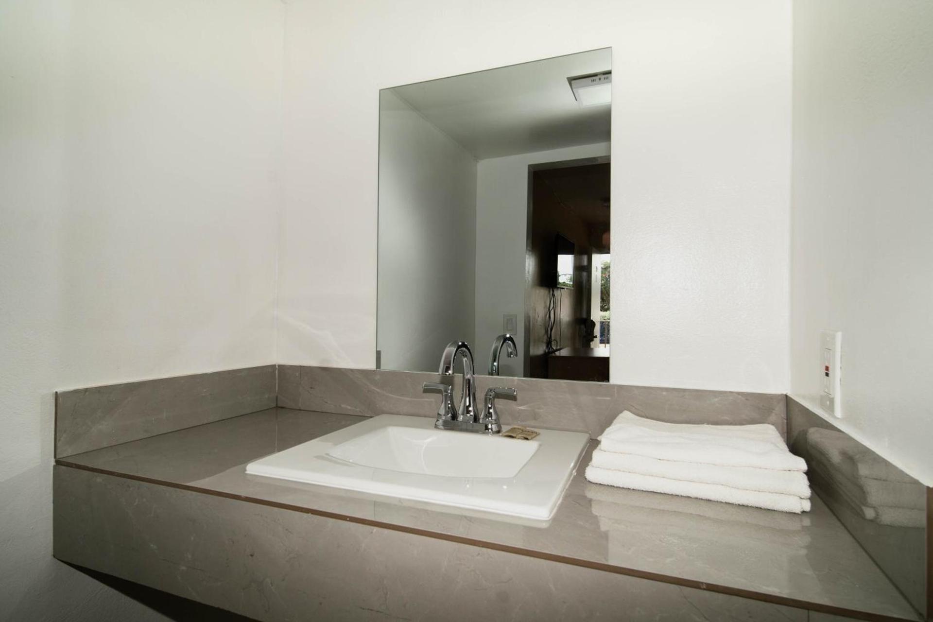 Sinbad Motel photo 12