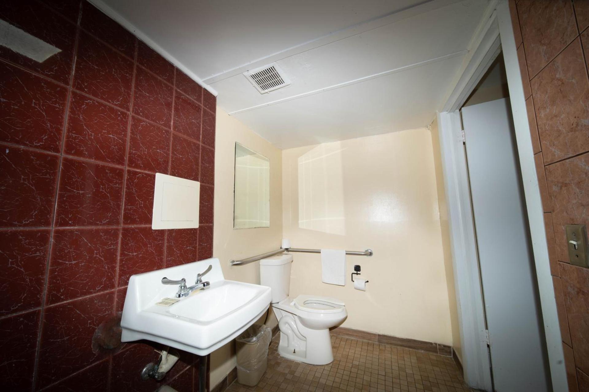 Sinbad Motel photo 27