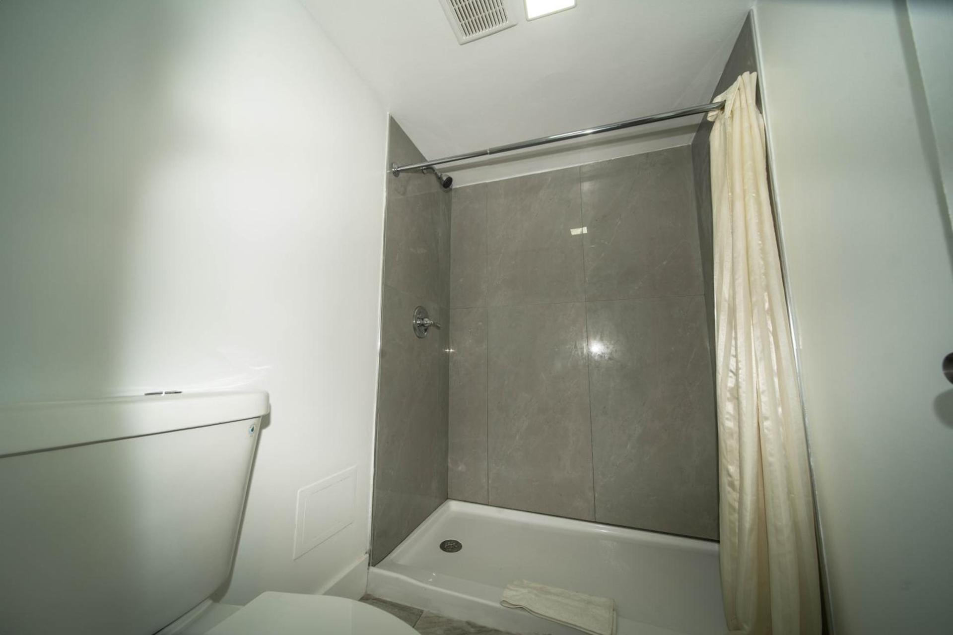 Sinbad Motel photo 21