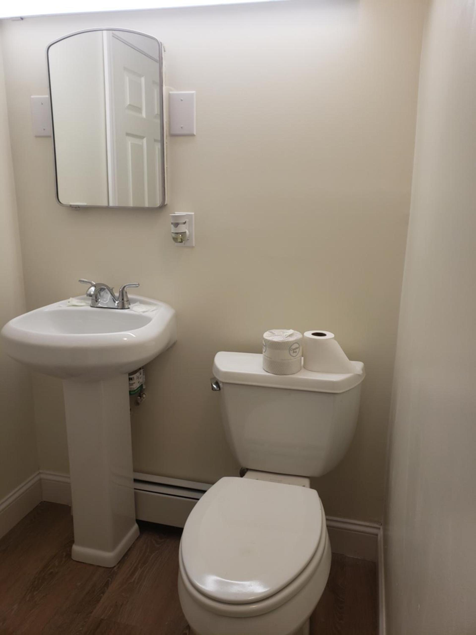 Town & Country Inn photo 17