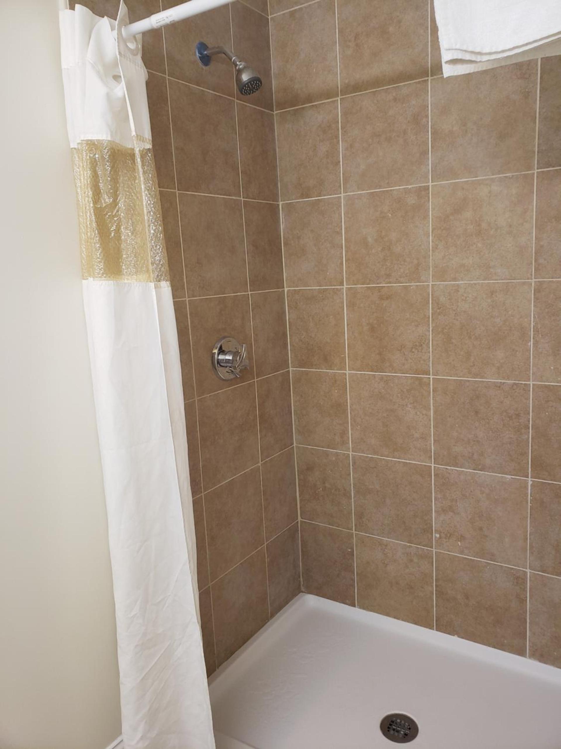 Town & Country Inn photo 19