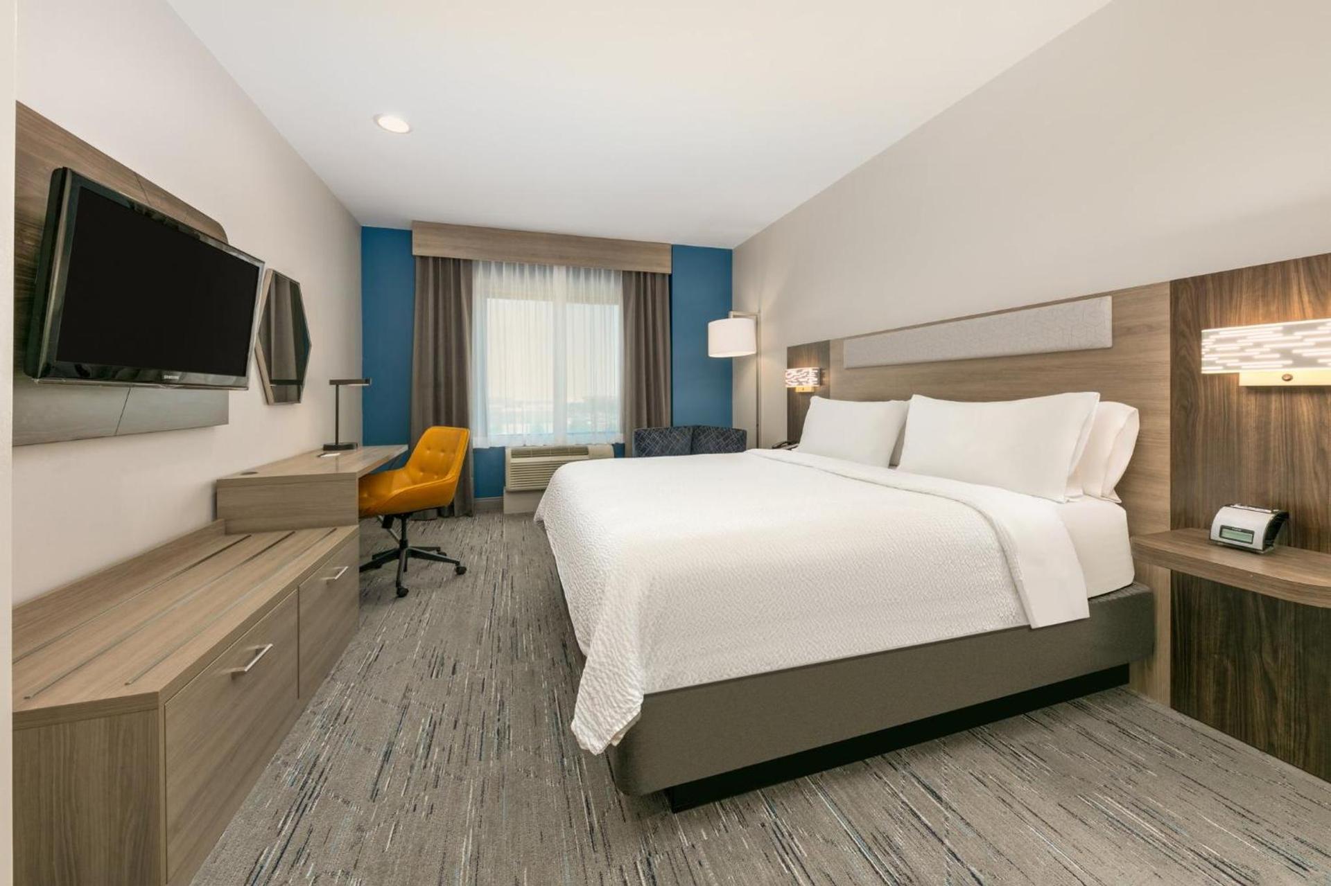 Holiday Inn Express & Suites Amarillo West by IHG photo 41