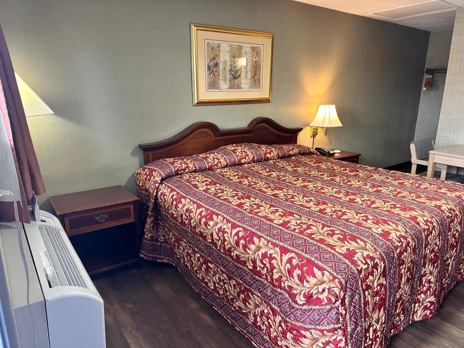 Westgate Manor Motel Austintown & Youngstown OHIO photo 15