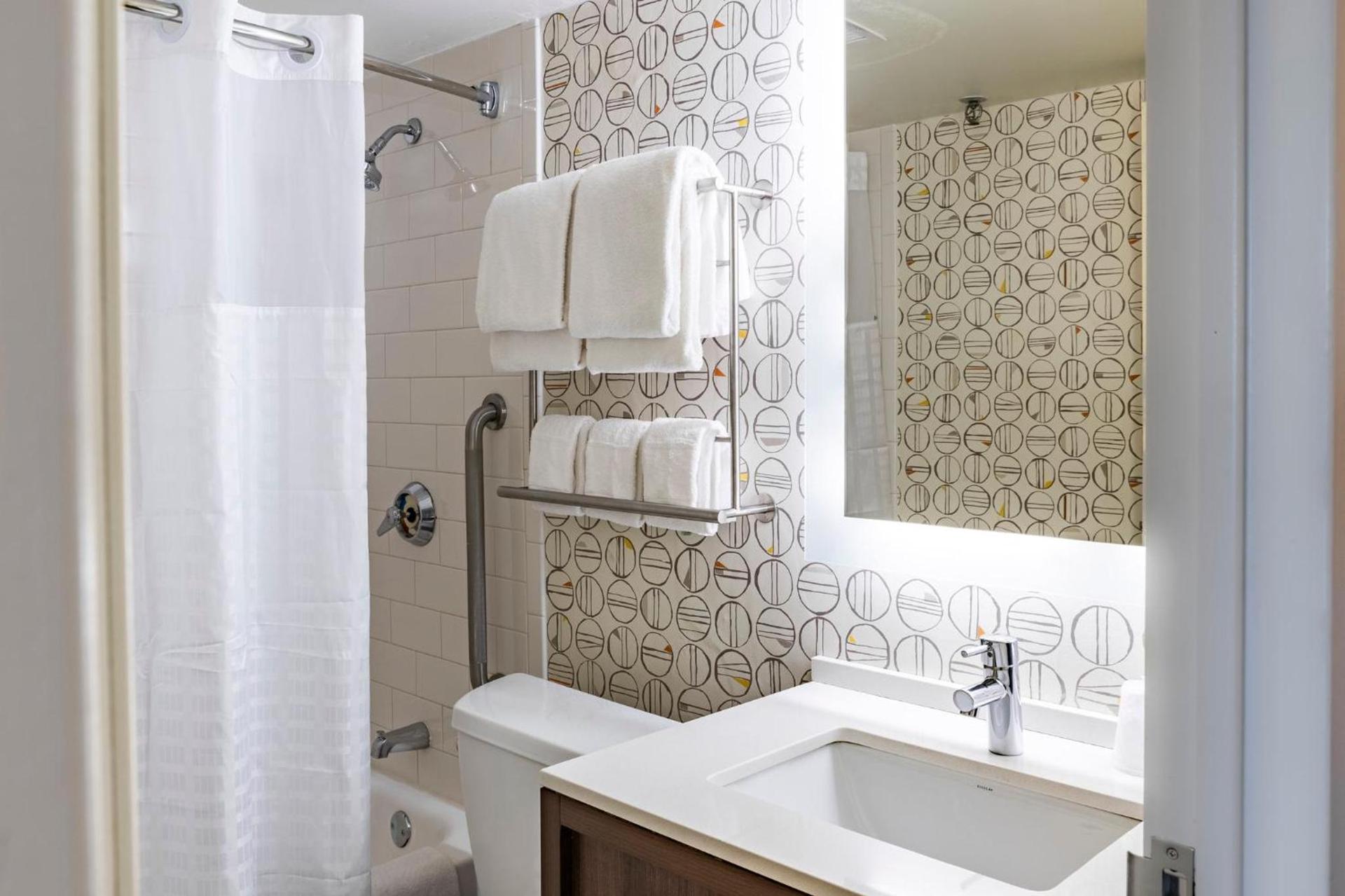 Holiday Inn Denver East by IHG photo 49