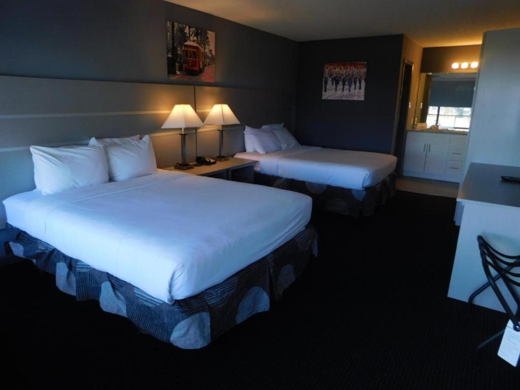 Hotel 10 Extended Stay photo 12