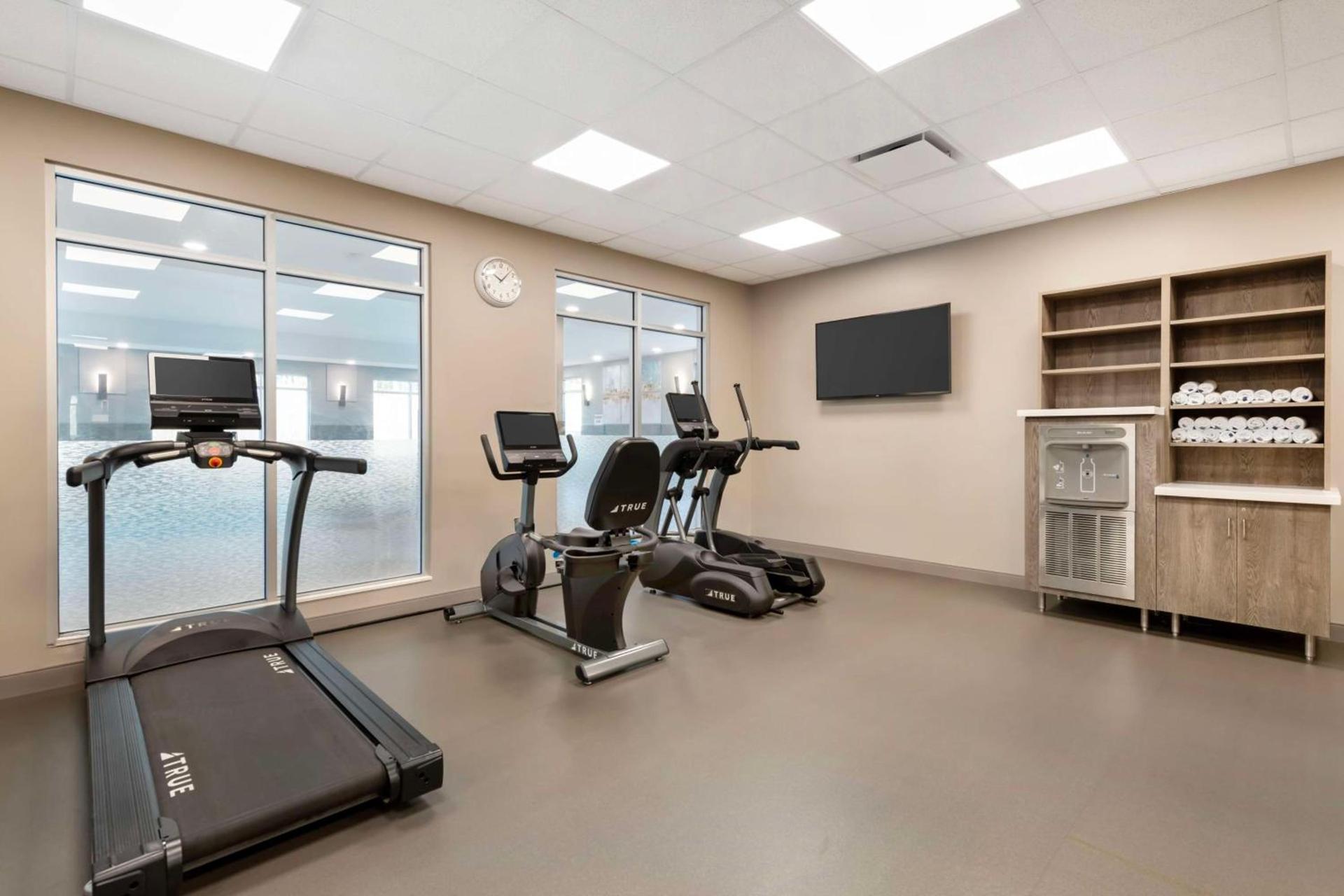 Best Western Plus Grand Rapids MN photo 20