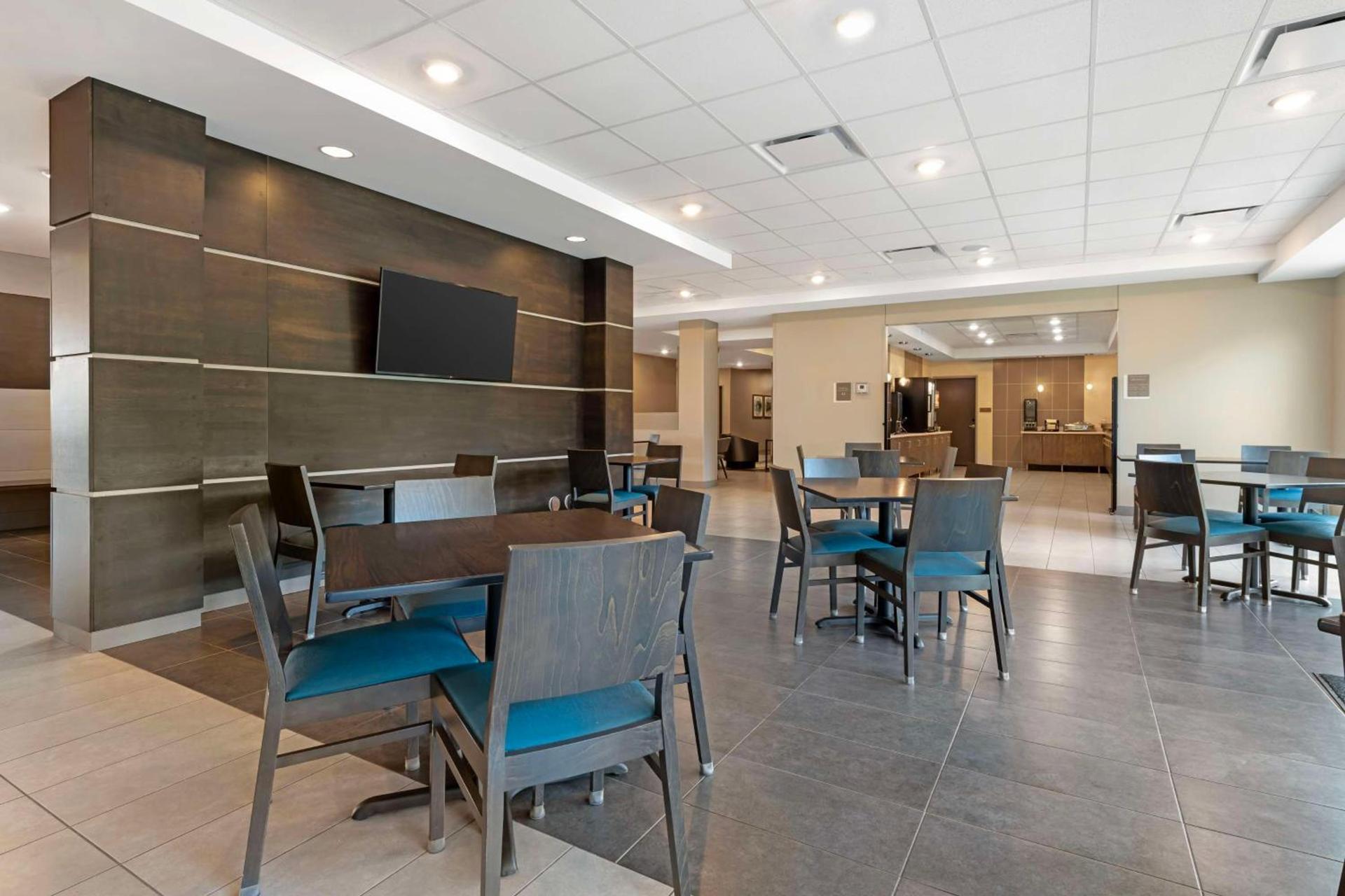 Best Western Plus Grand Rapids MN photo 21