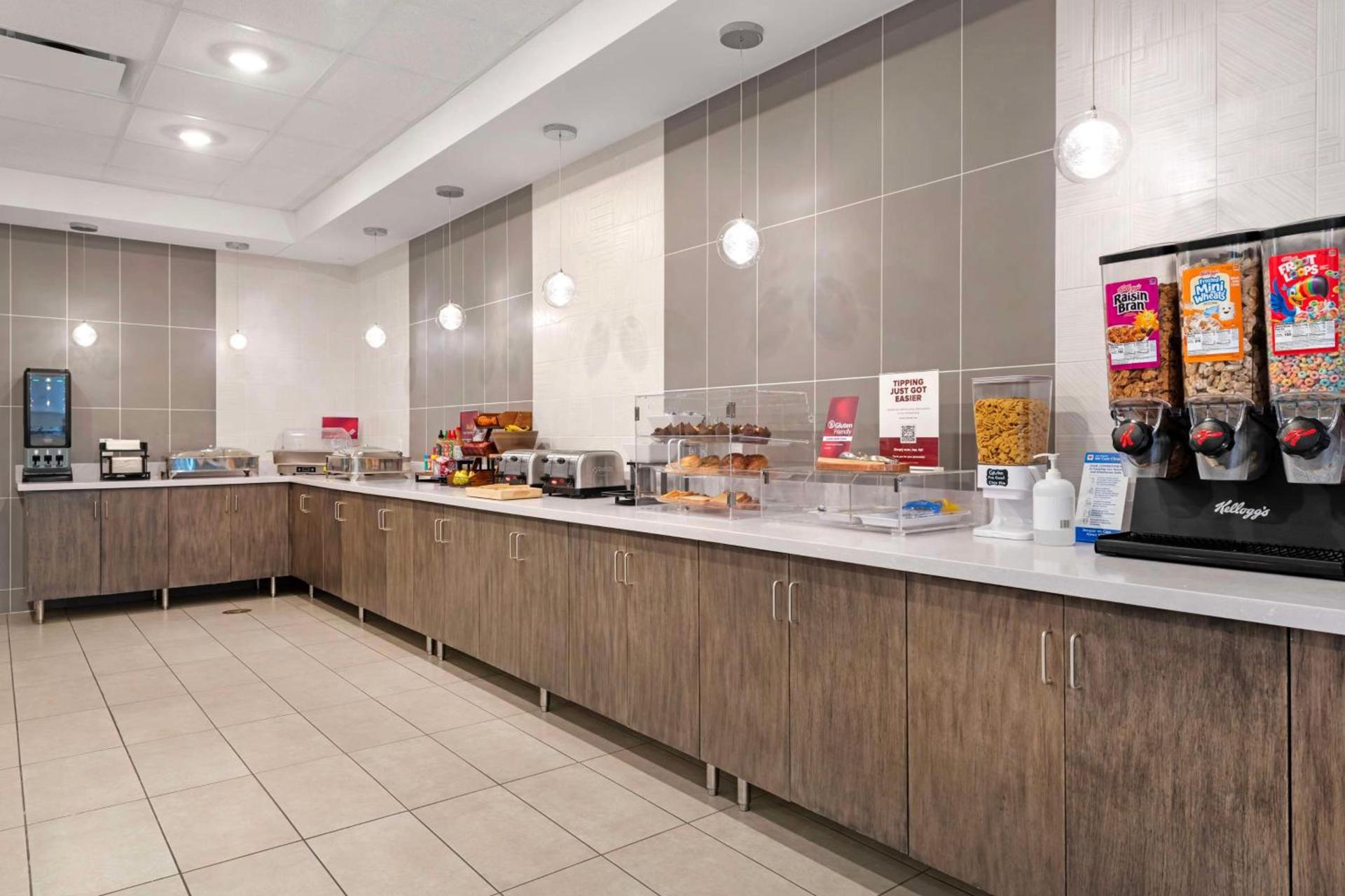 Best Western Plus Grand Rapids MN photo 23