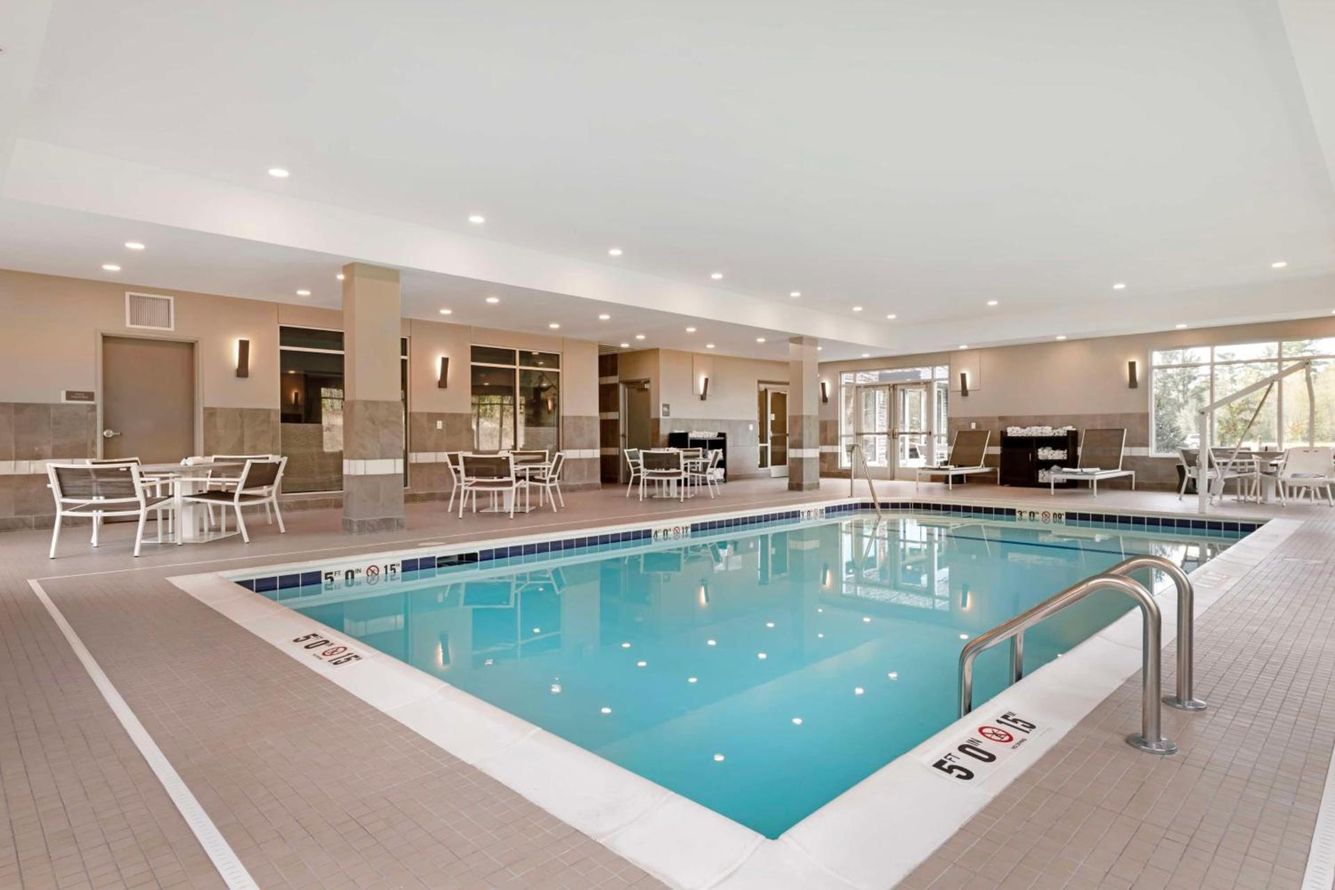 Best Western Plus Grand Rapids MN photo 3