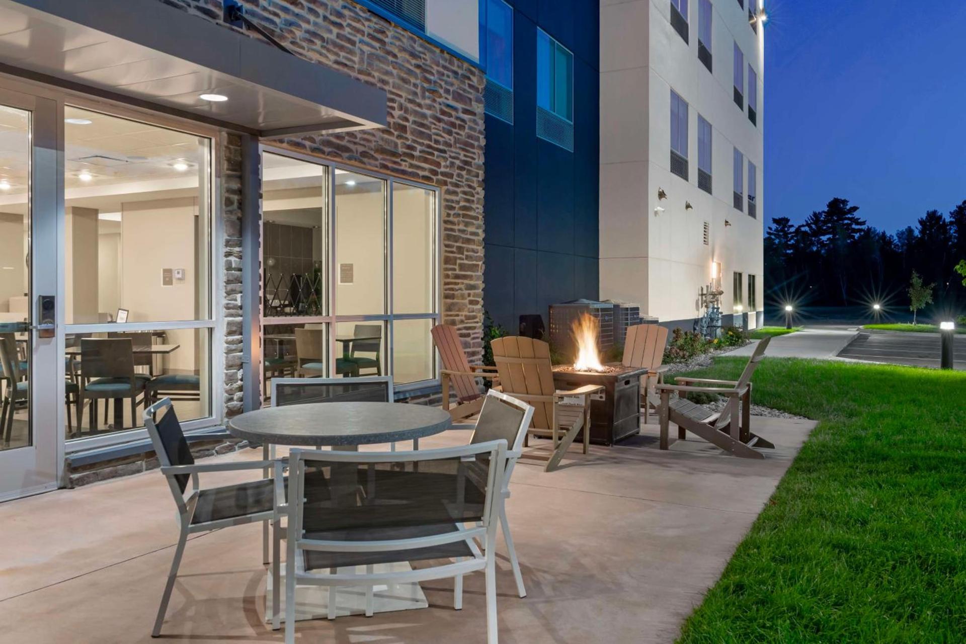 Best Western Plus Grand Rapids MN photo 19