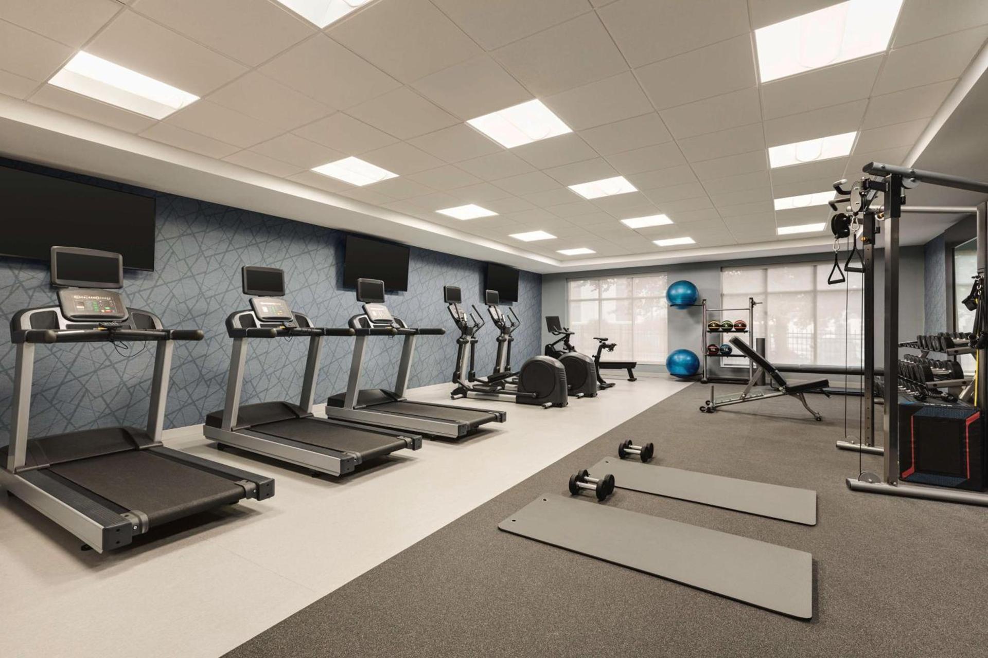 Homewood Suites by Hilton - Charlottesville photo 11