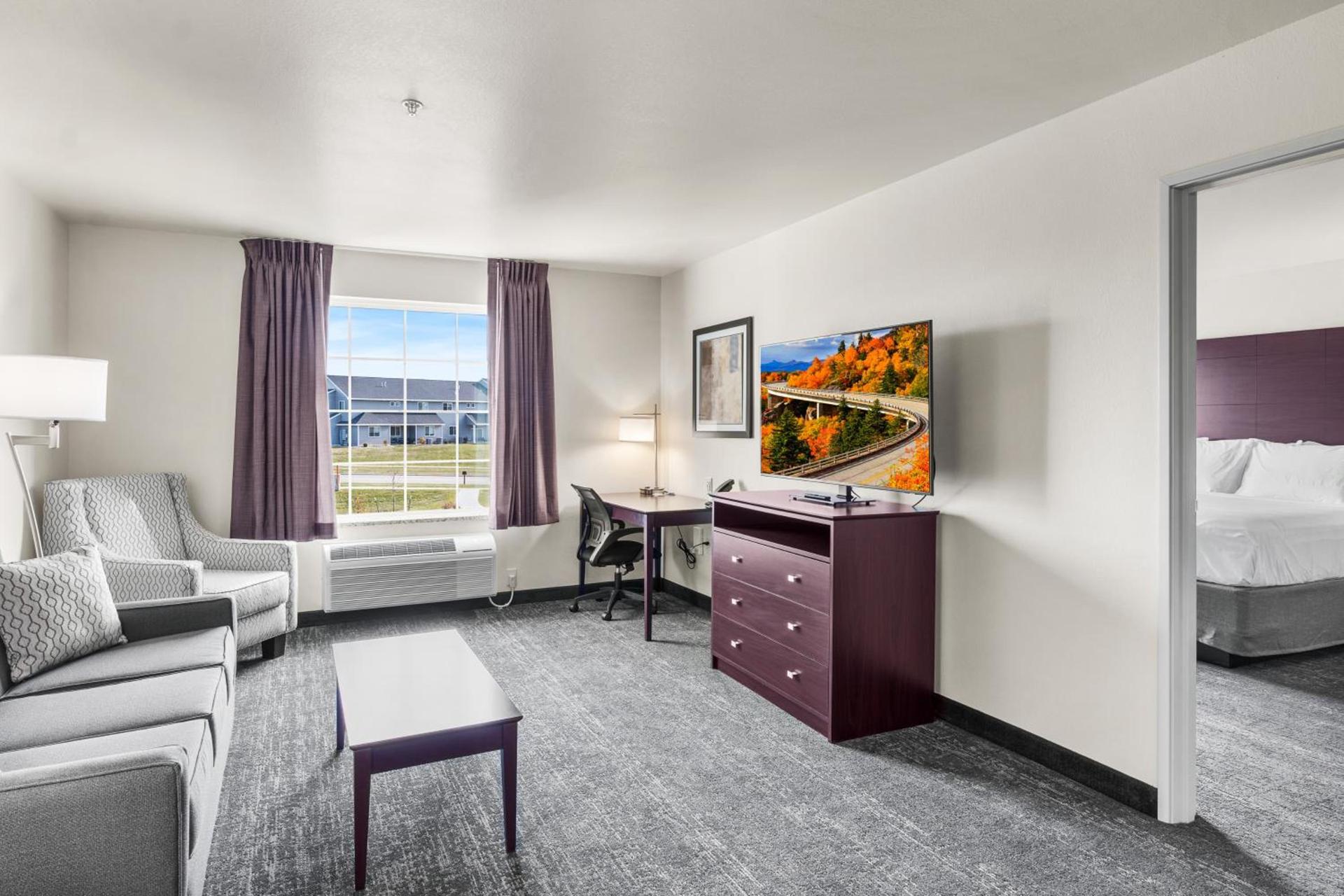 Cobblestone Hotel & Suites Denmark - Green Bay photo 52