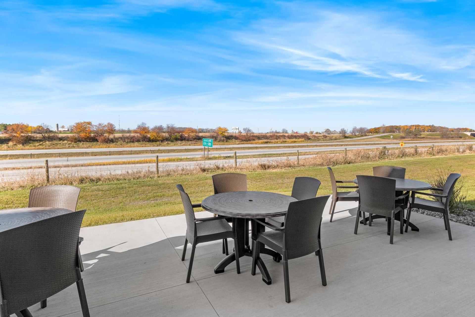 Cobblestone Hotel & Suites Denmark - Green Bay photo 72