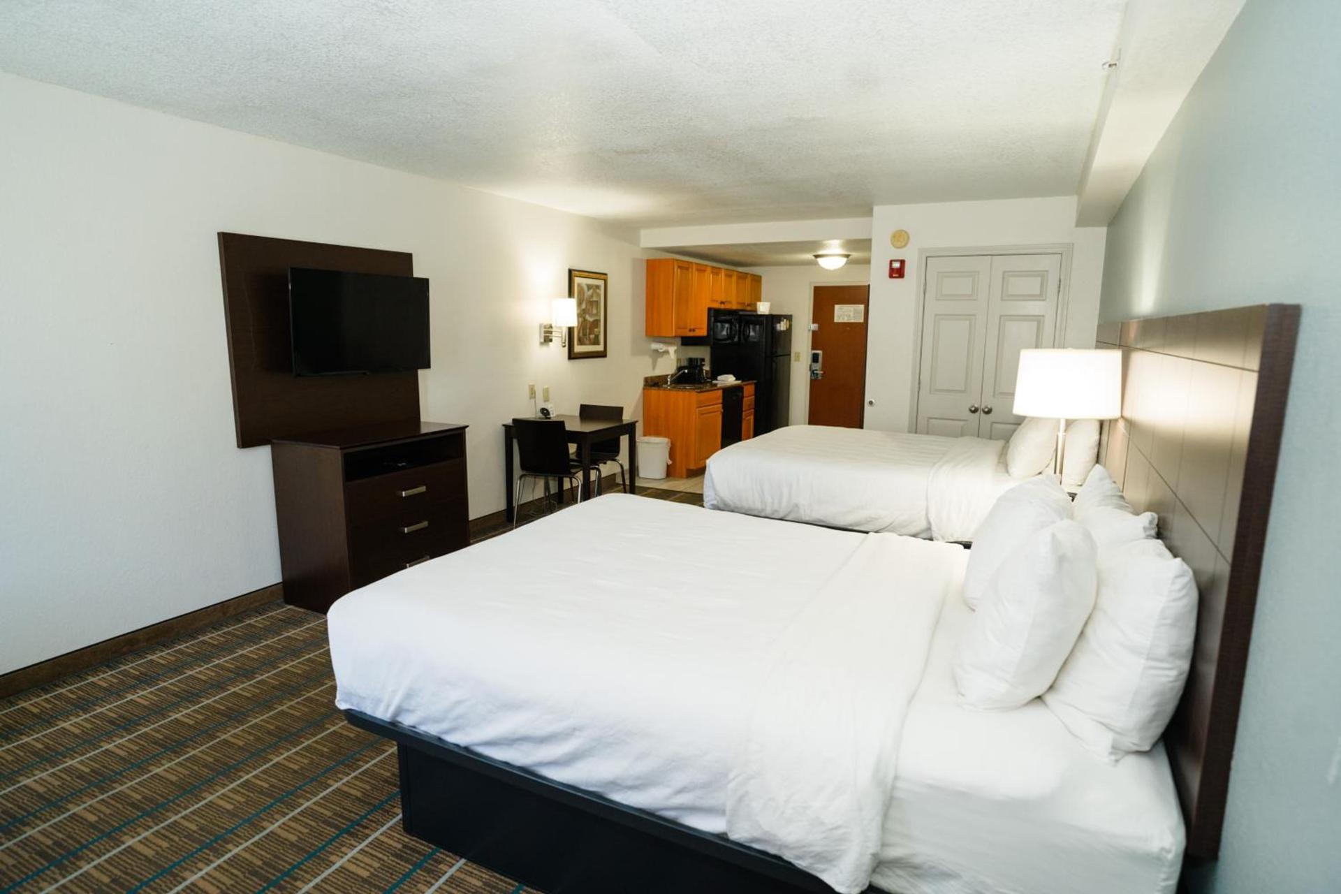 MainStay Suites Knoxville North I-75 photo 27