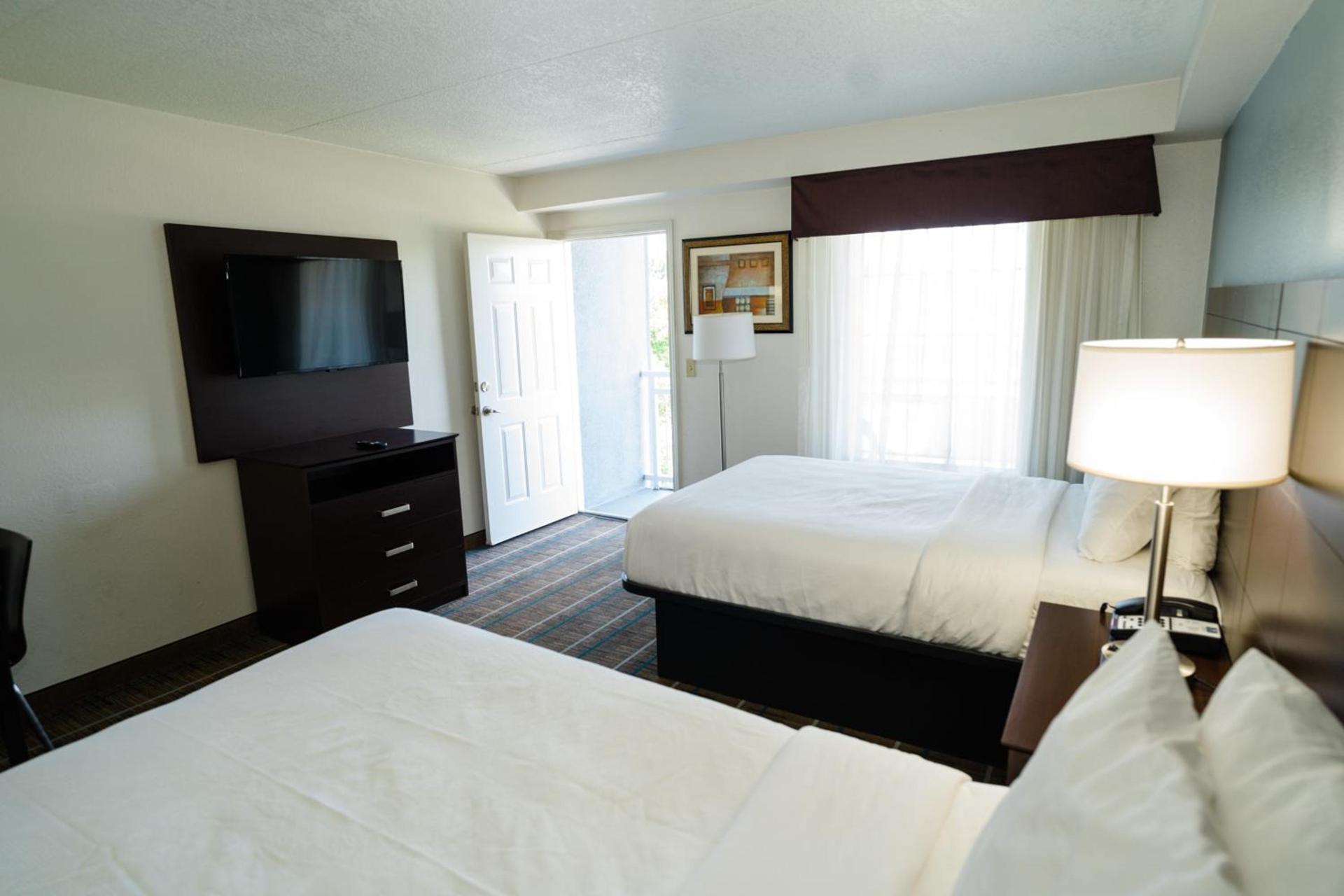 MainStay Suites Knoxville North I-75 photo 59