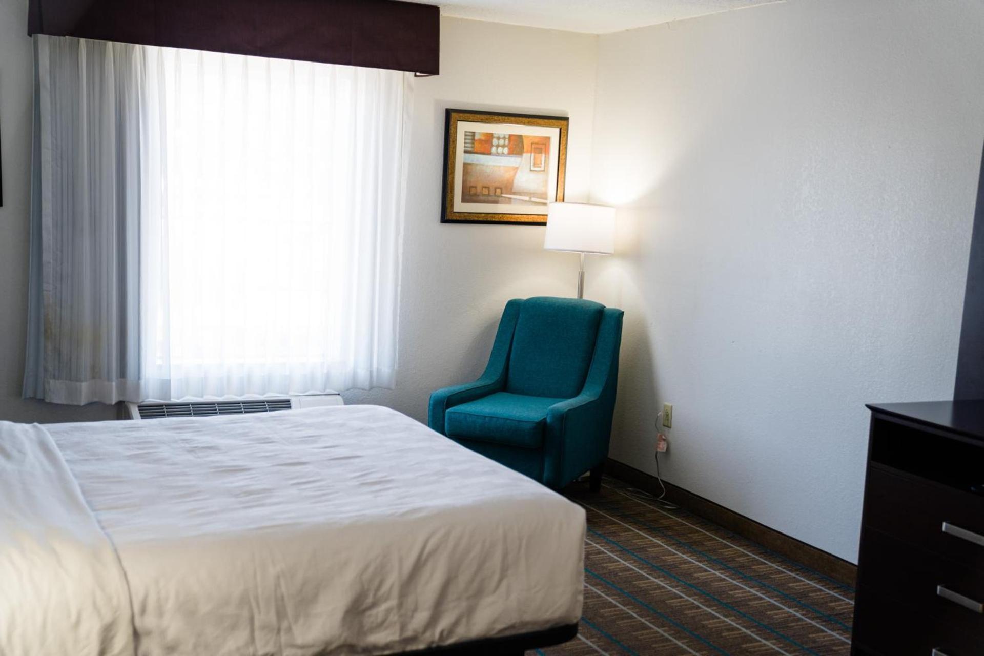 MainStay Suites Knoxville North I-75 photo 61