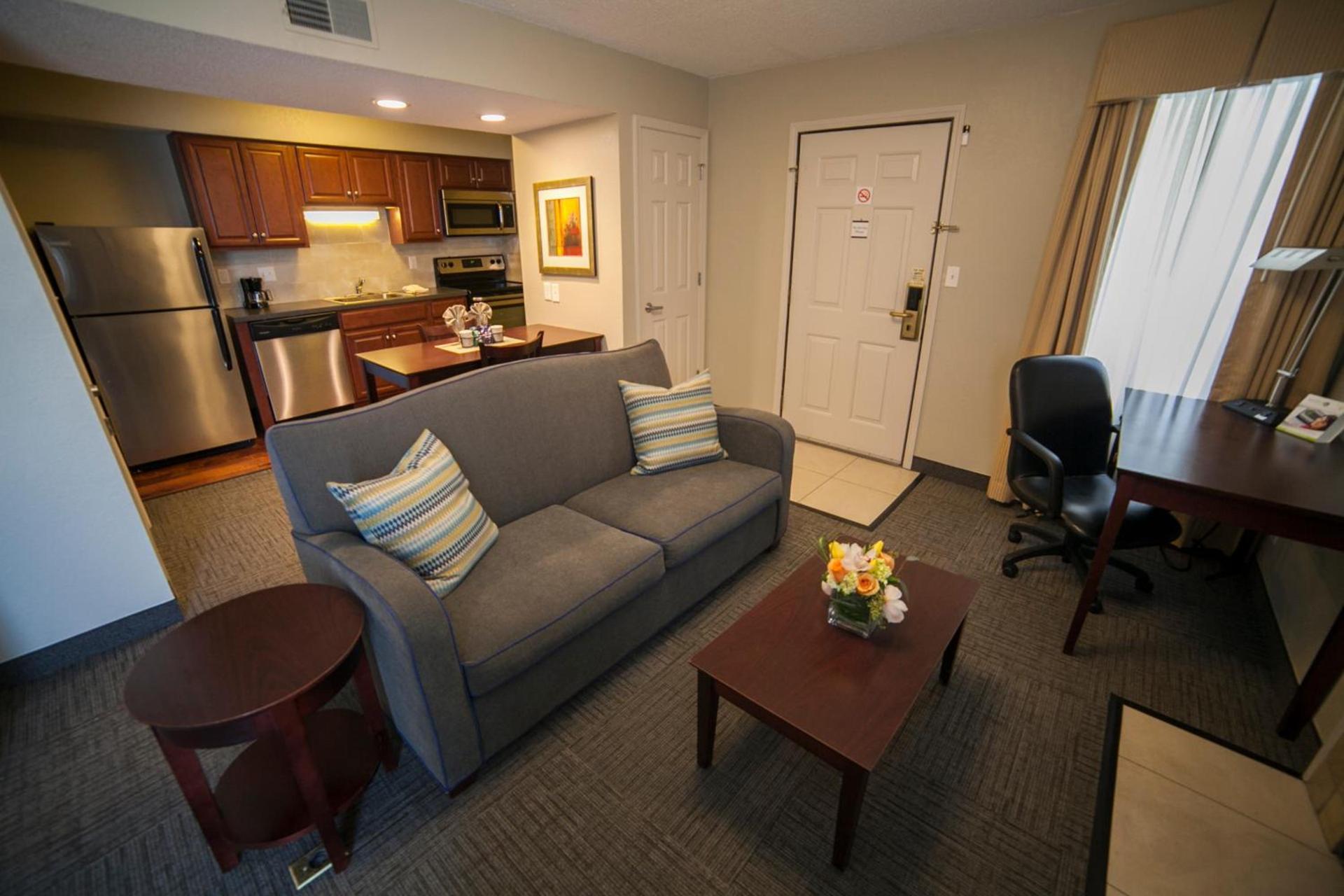 New Haven Village Suites photo 11