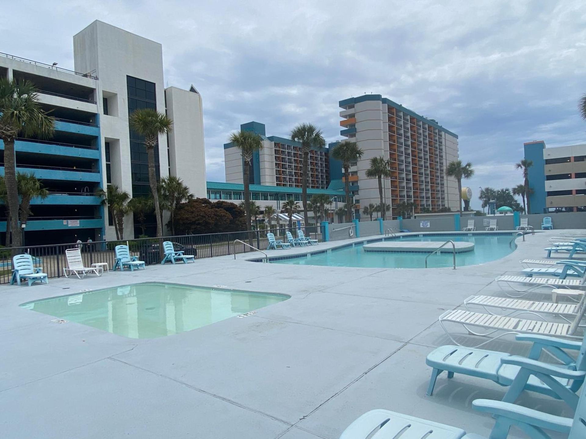 Wave Rider Resort photo 5