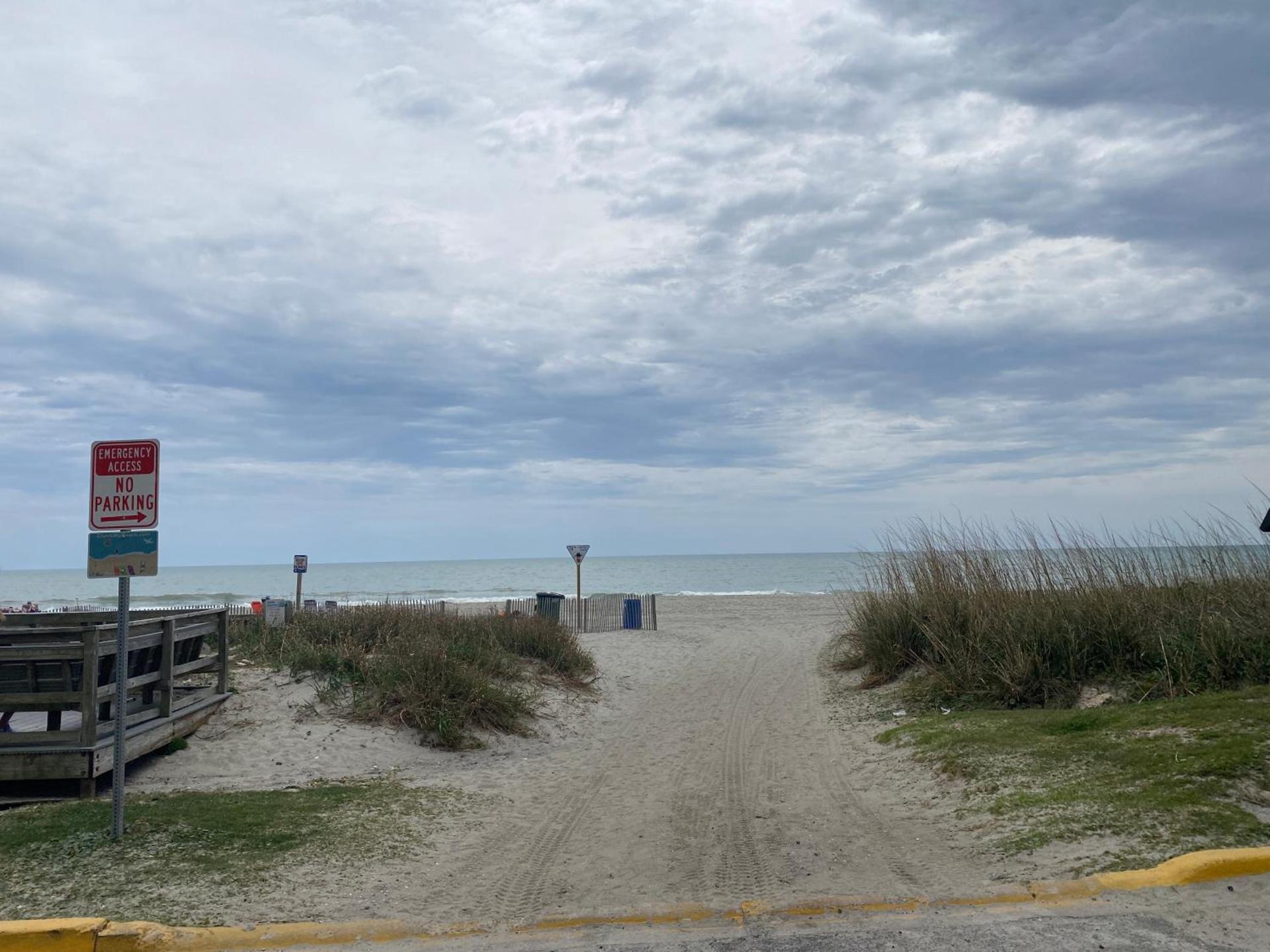Wave Rider Resort photo 10