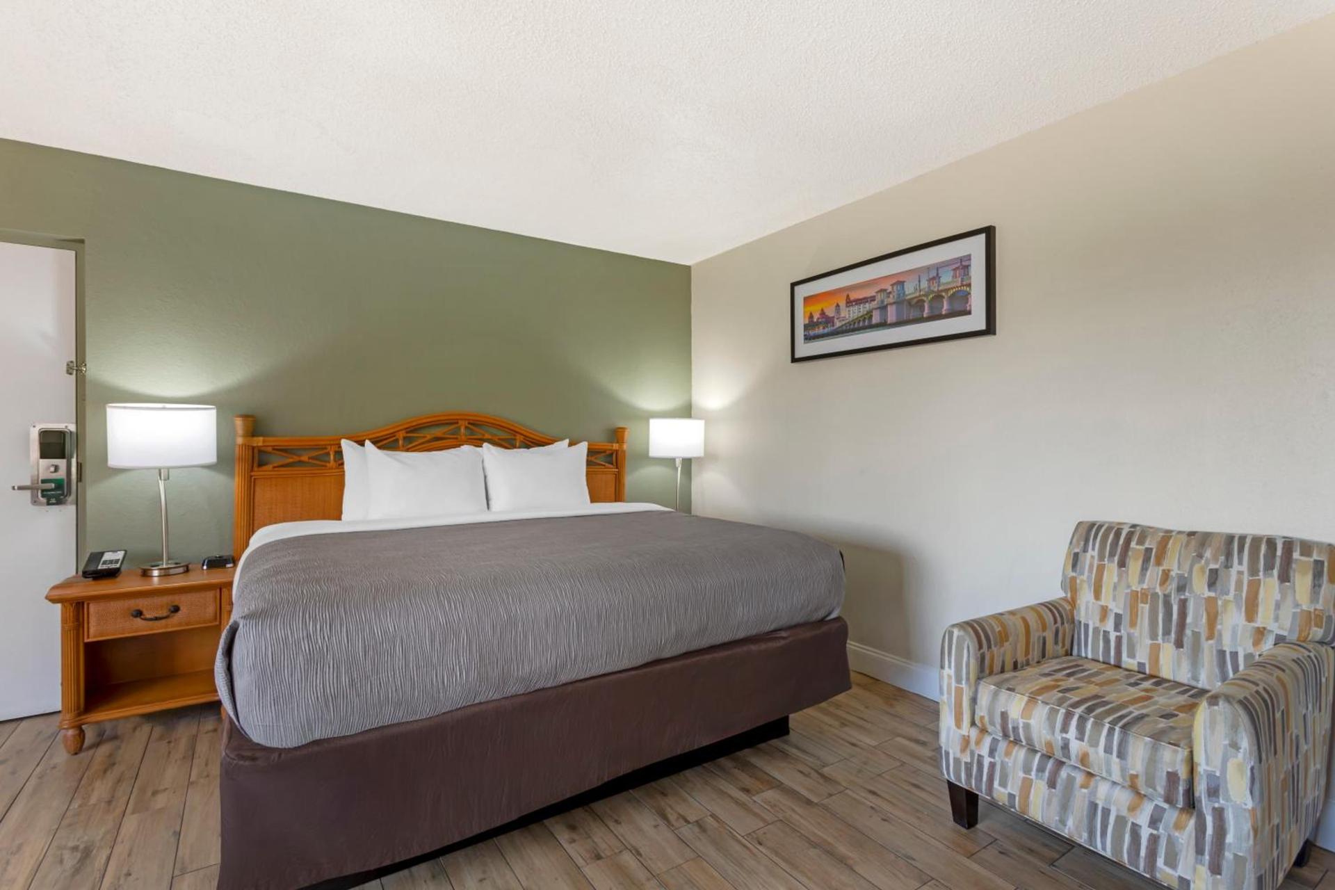Quality Inn & Suites St Augustine Beach Area photo 44