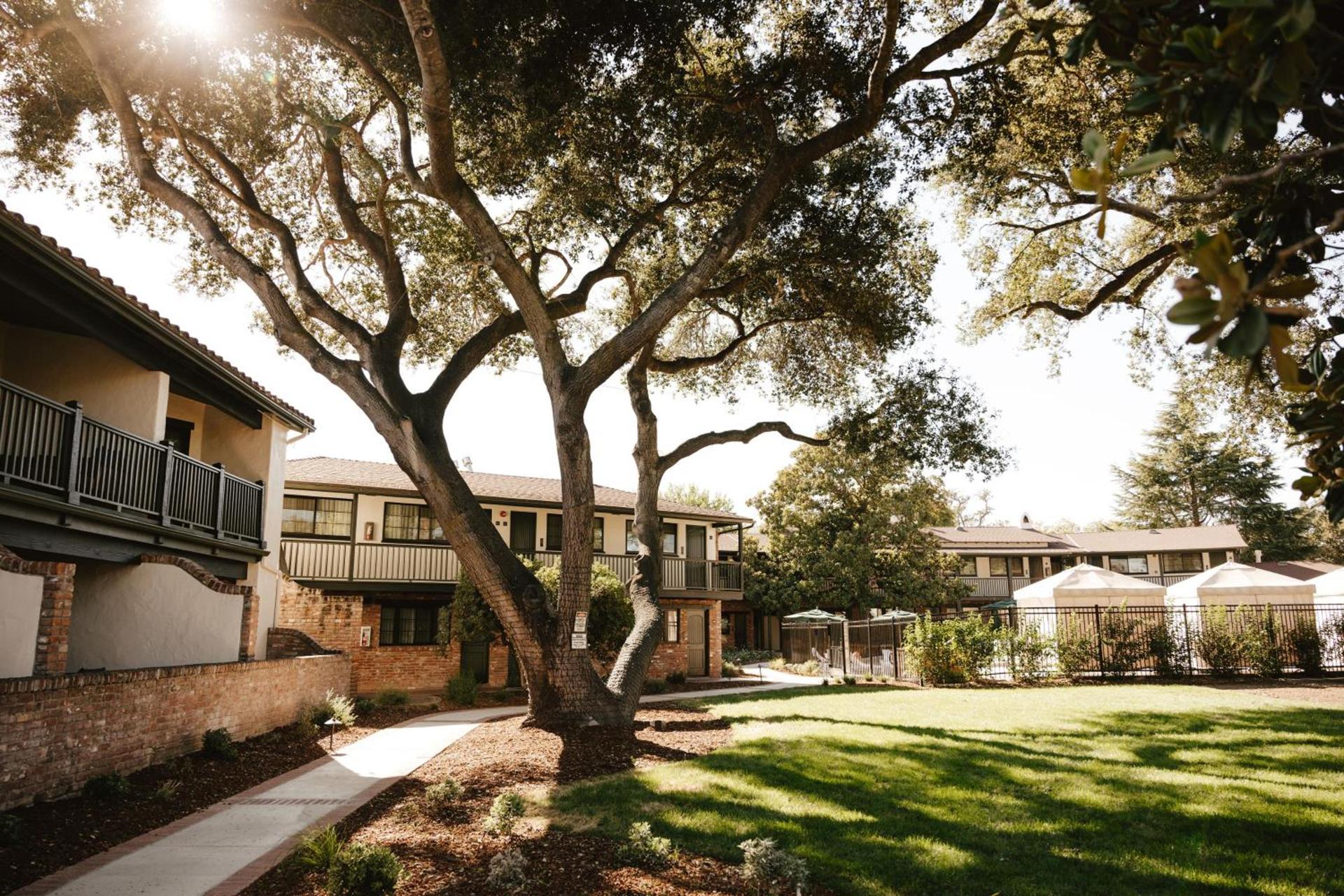 Paso Robles Inn photo 12