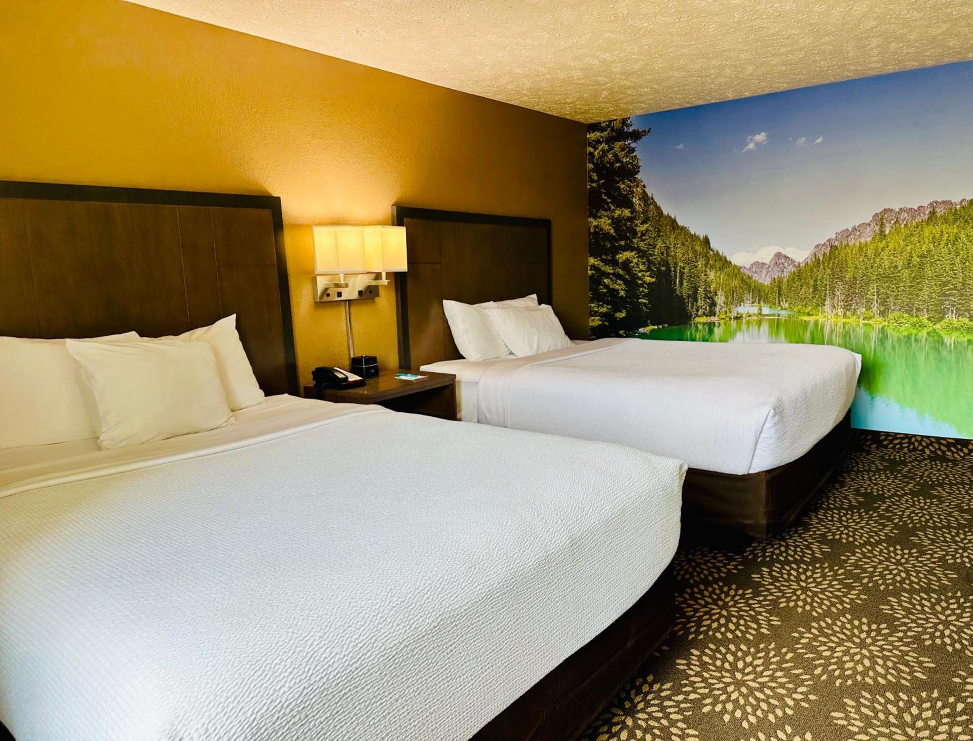 Clarion Pointe Wenatchee photo 33