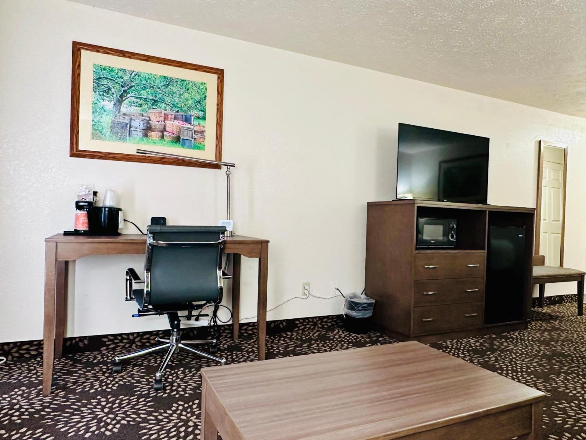 Clarion Pointe Wenatchee photo 68