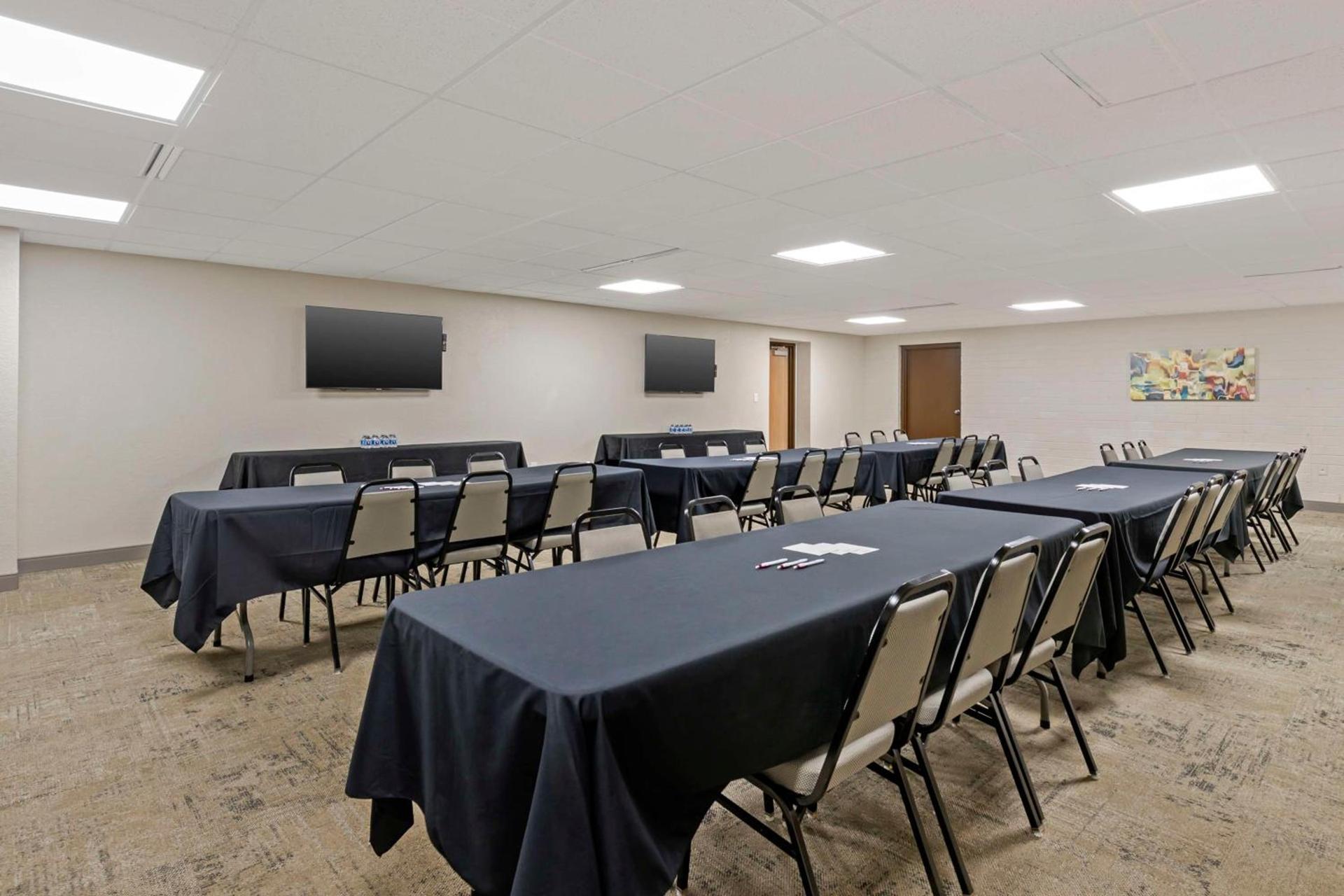 Best Western Plus Waterloo & Cedar Falls photo 4