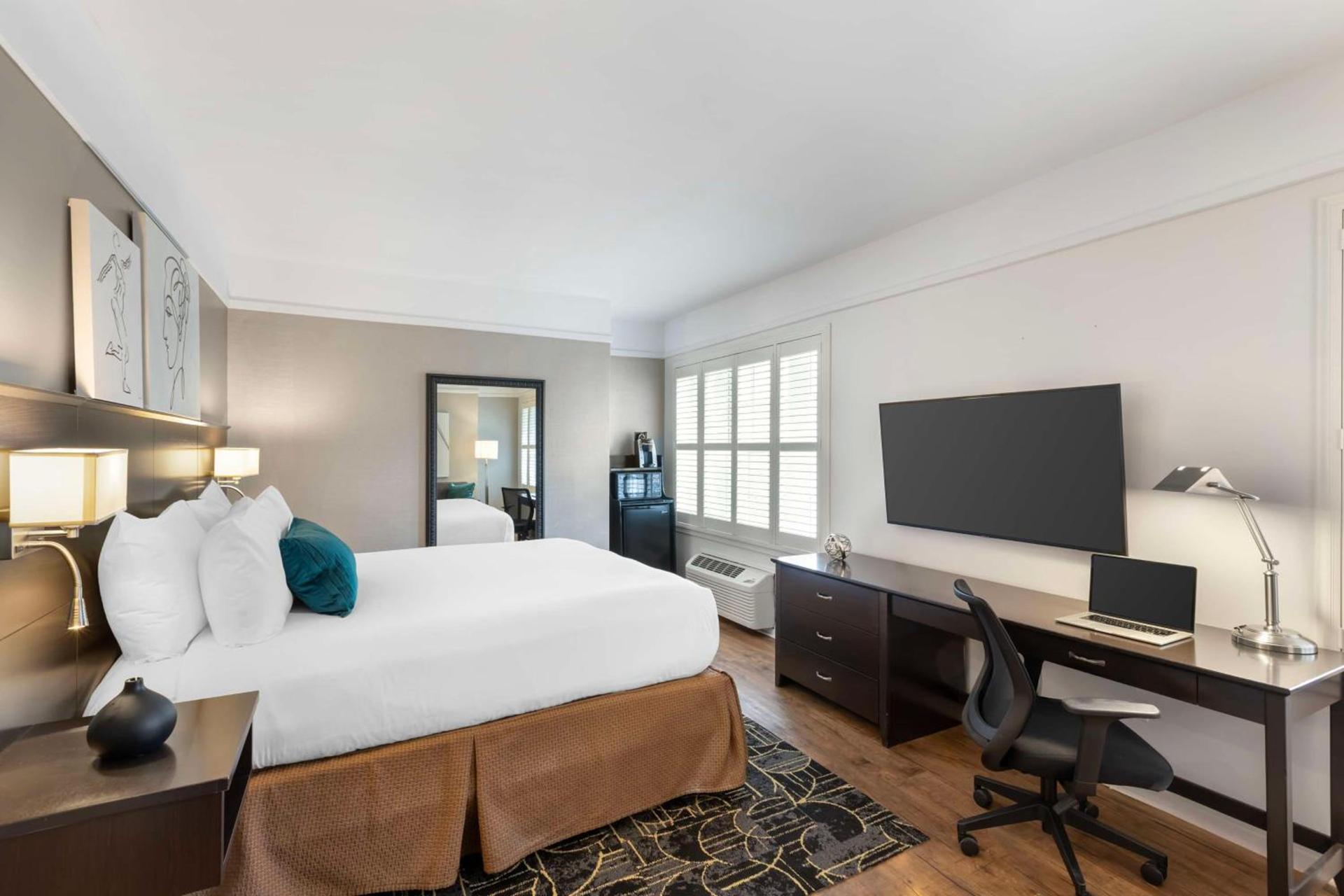 Best Western Plus Hawthorne Terrace Hotel photo 28