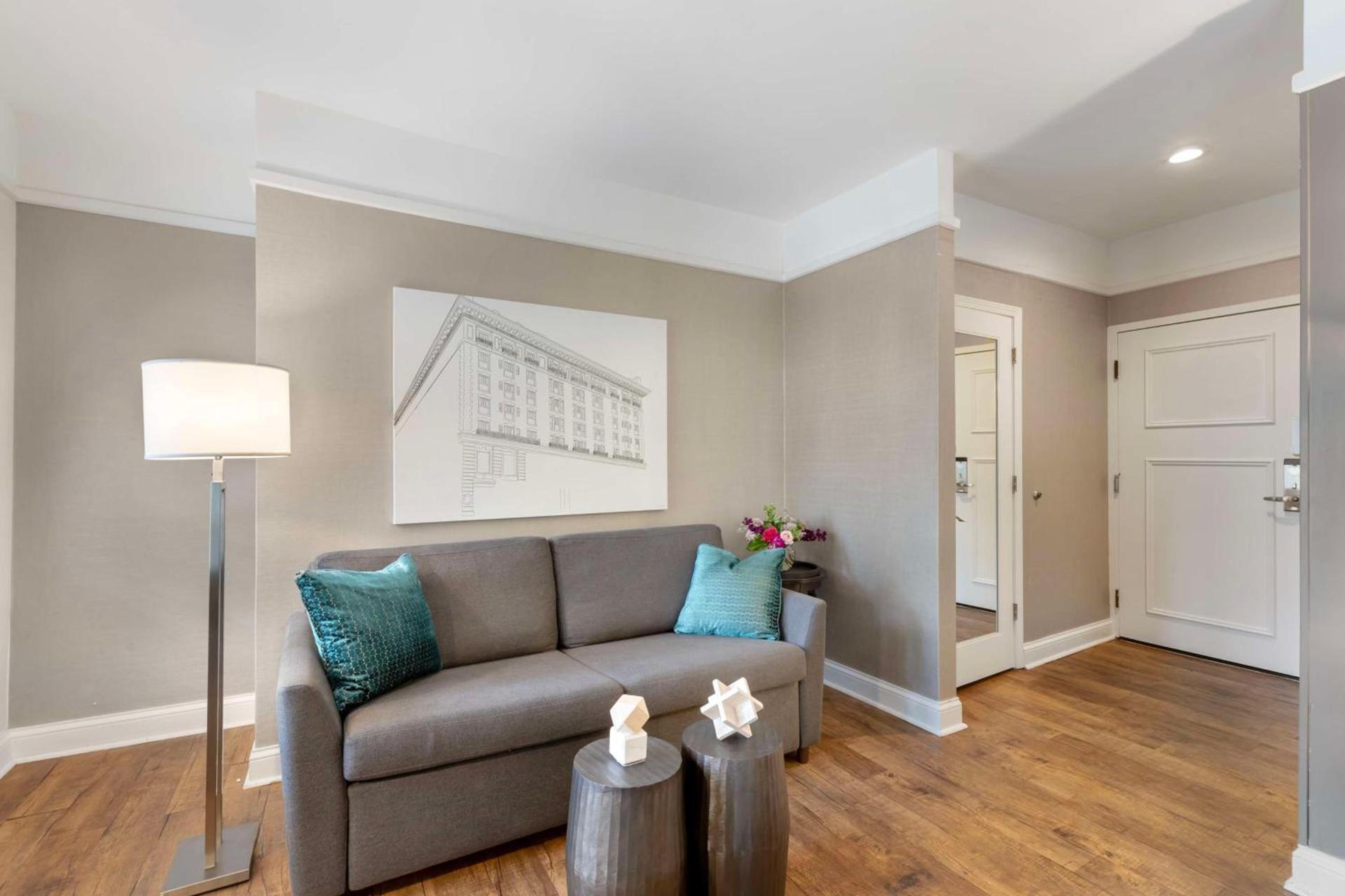 Best Western Plus Hawthorne Terrace Hotel photo 20