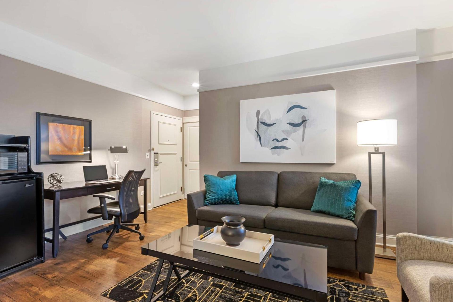 Best Western Plus Hawthorne Terrace Hotel photo 36