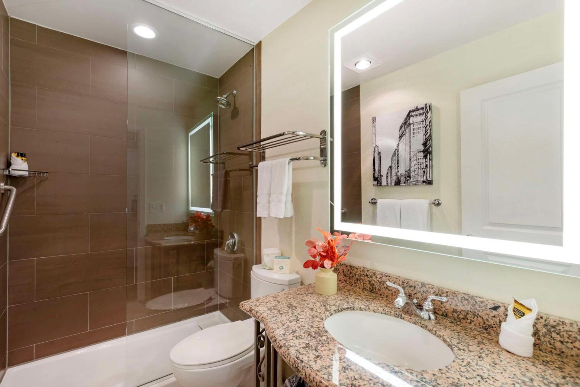 Best Western Plus Hawthorne Terrace Hotel photo 70