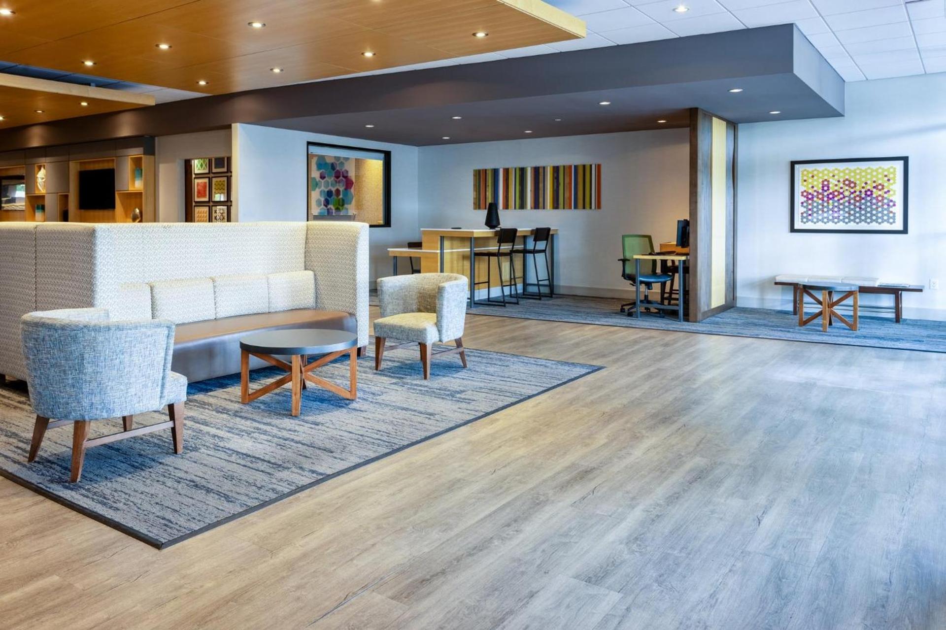 Holiday Inn Express & Suites Ft. Washington - Philadelphia by IHG photo 46