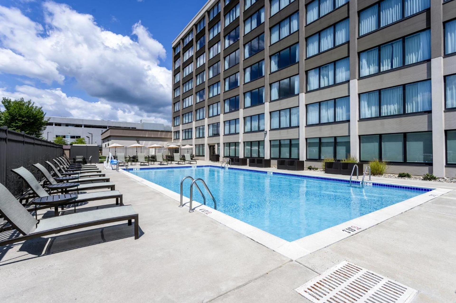 Holiday Inn Express & Suites Ft. Washington - Philadelphia by IHG photo 59