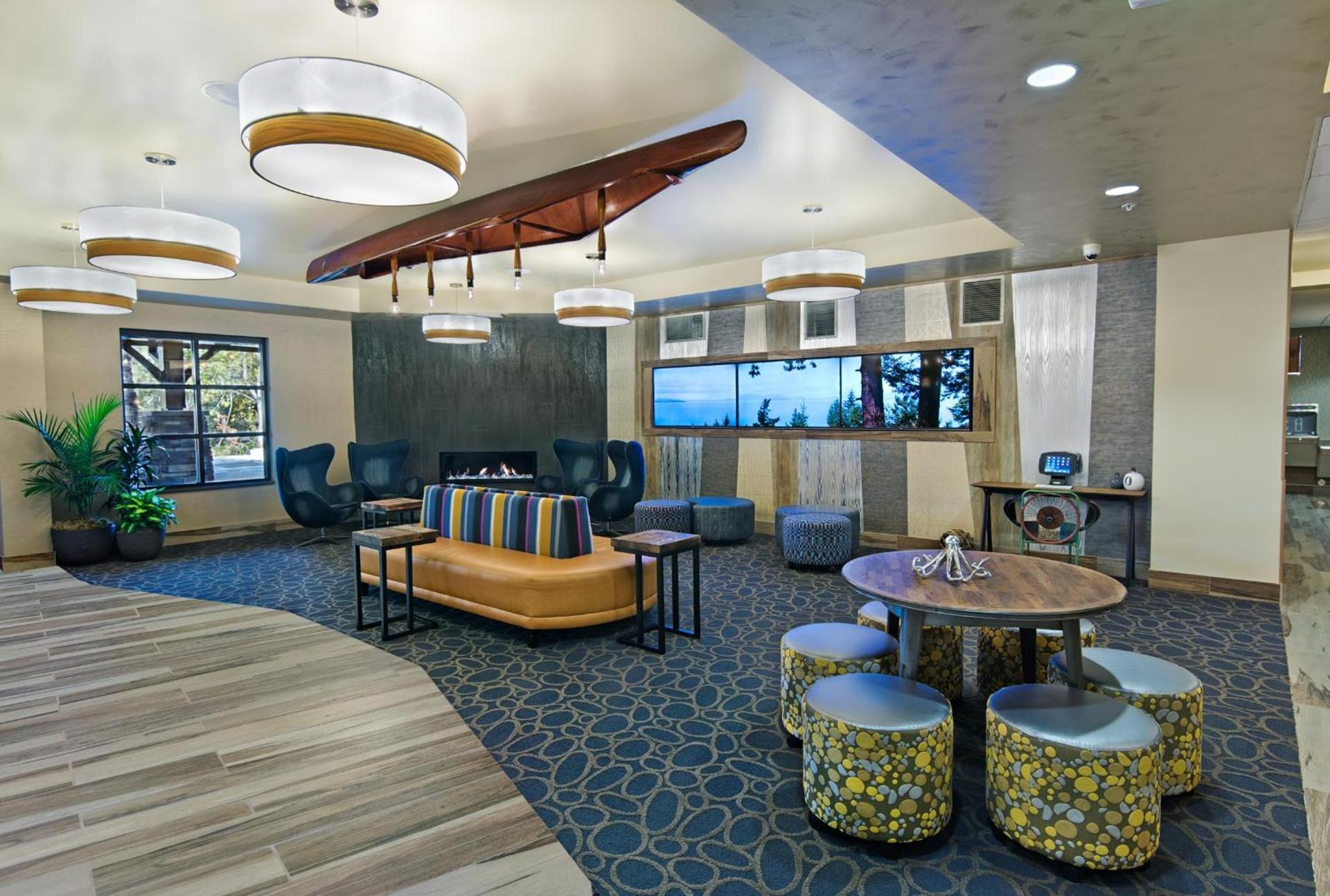 Oxford Suites Bellingham photo 19