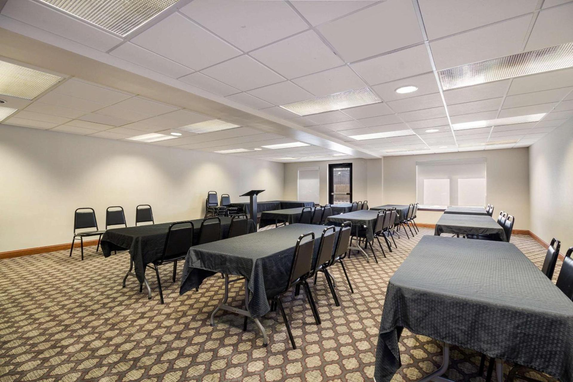 Clarion Pointe Charleston - West Ashley photo 29