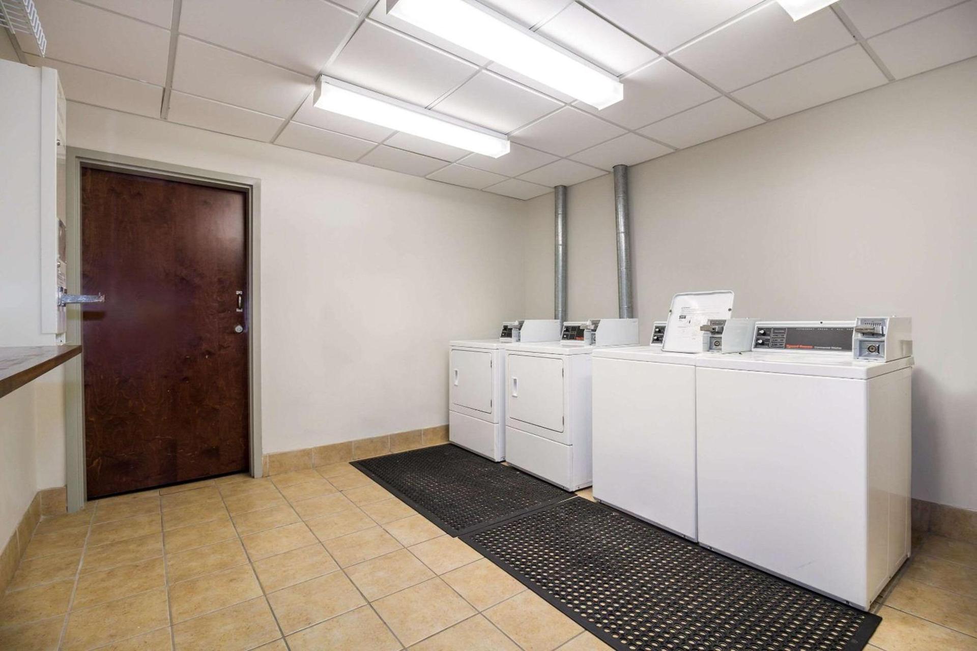 Clarion Pointe Charleston - West Ashley photo 33