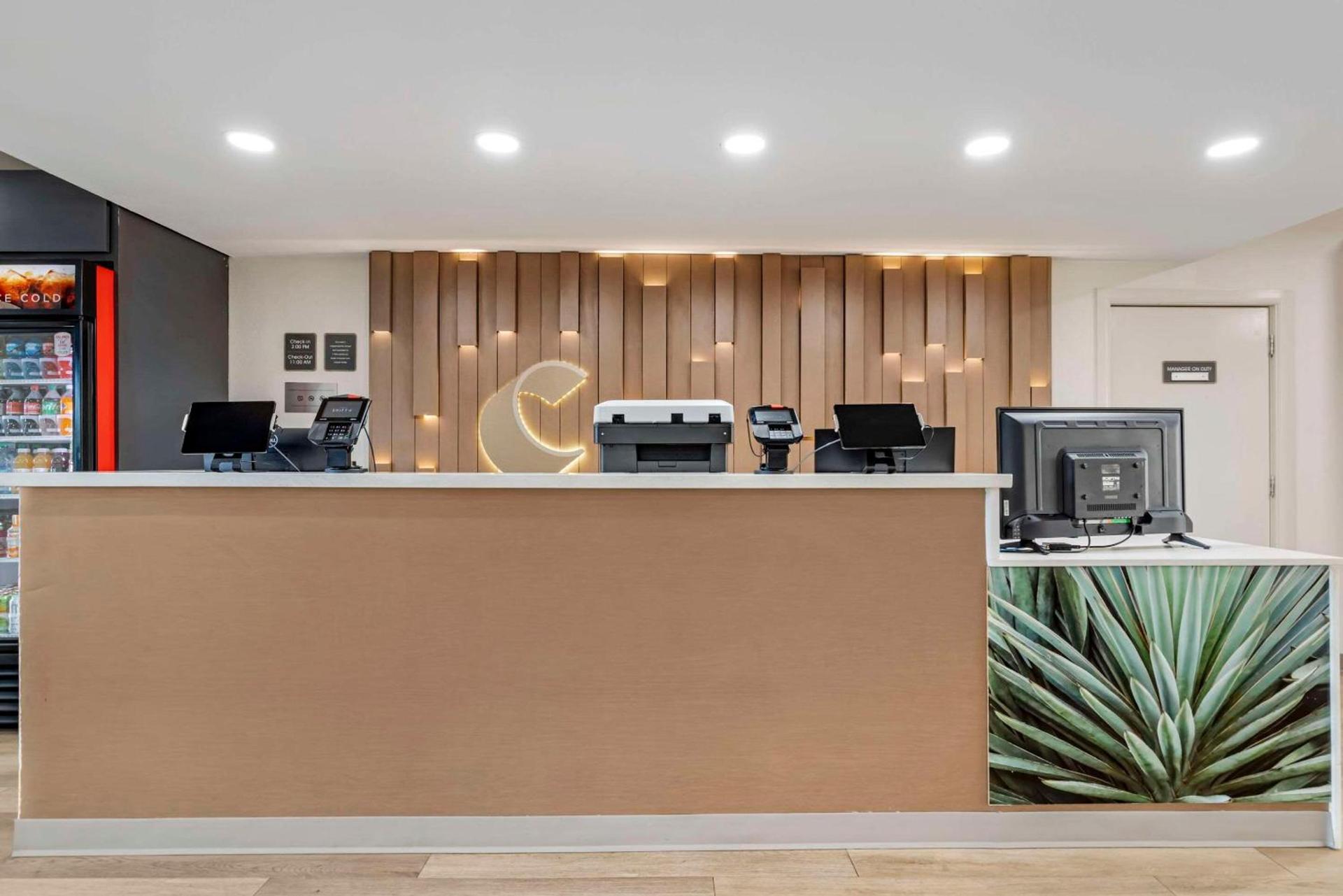 Comfort Suites Laredo - Nuevo Laredo photo 4