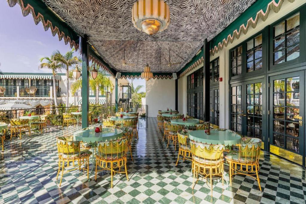 The Lafayette Hotel, Swim Club & Bungalows photo 8