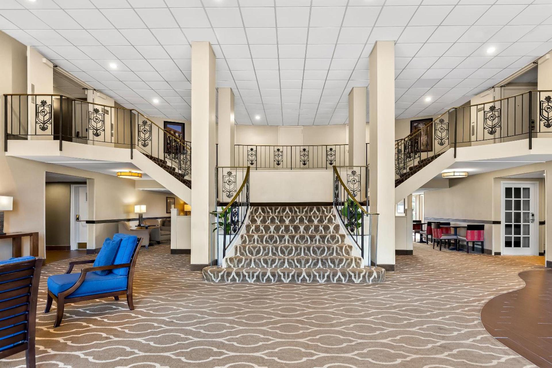 Comfort Inn St Louis - Westport Event Center photo 21