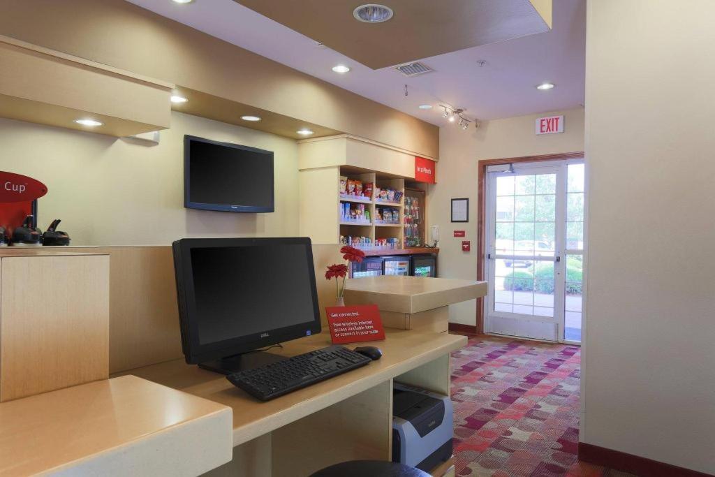 TownePlace Suites Lubbock photo 9