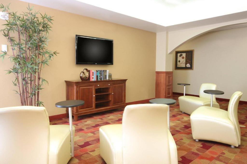 TownePlace Suites Lubbock photo 10