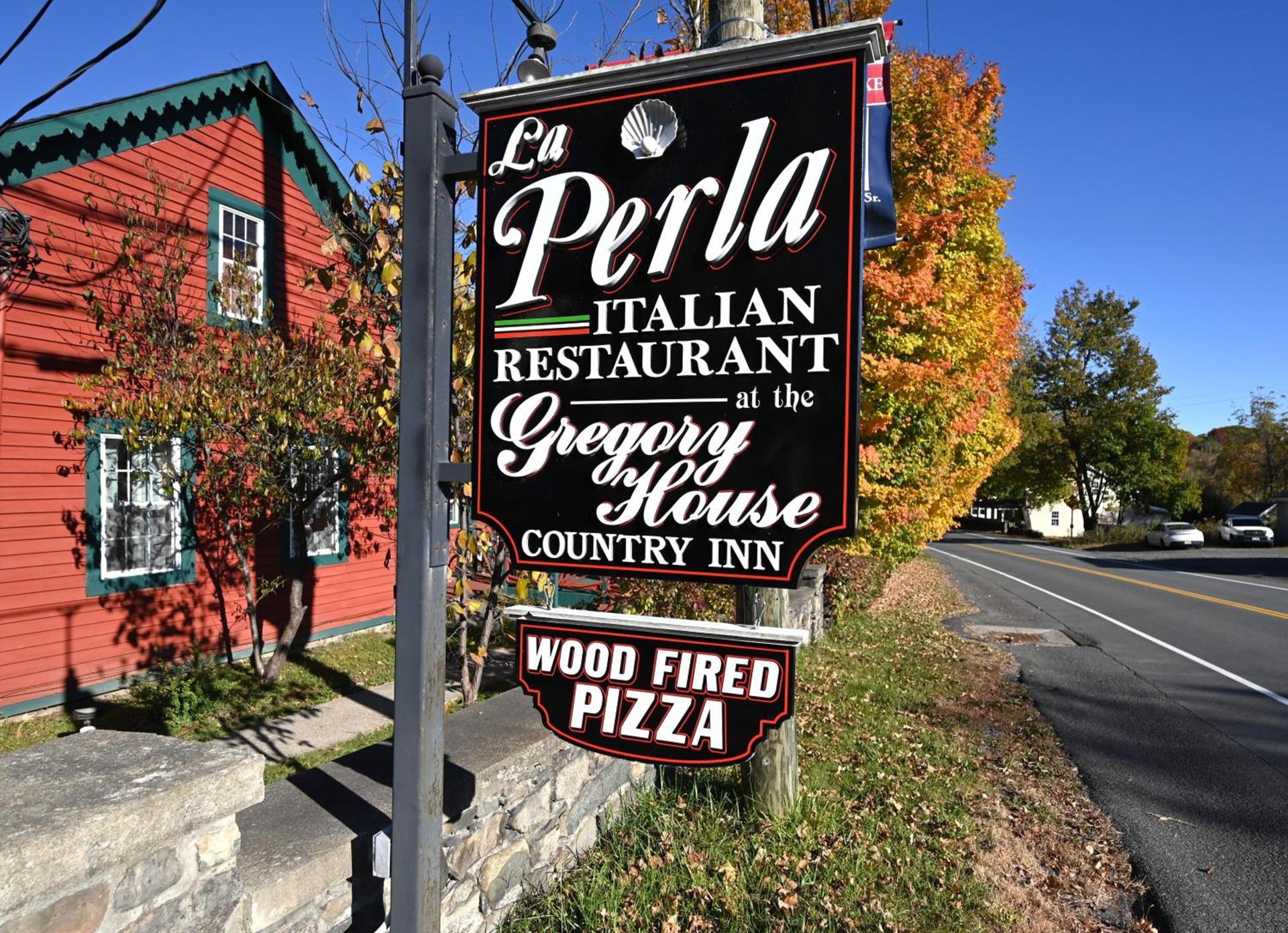 La Perla Restaurant & Country Inn photo 37
