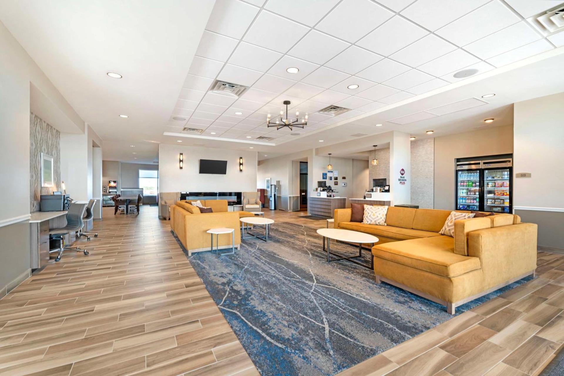 Best Western Plus Jefferson photo 2